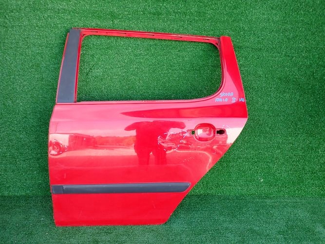SKODA FABIA II HB door left rear. rear part