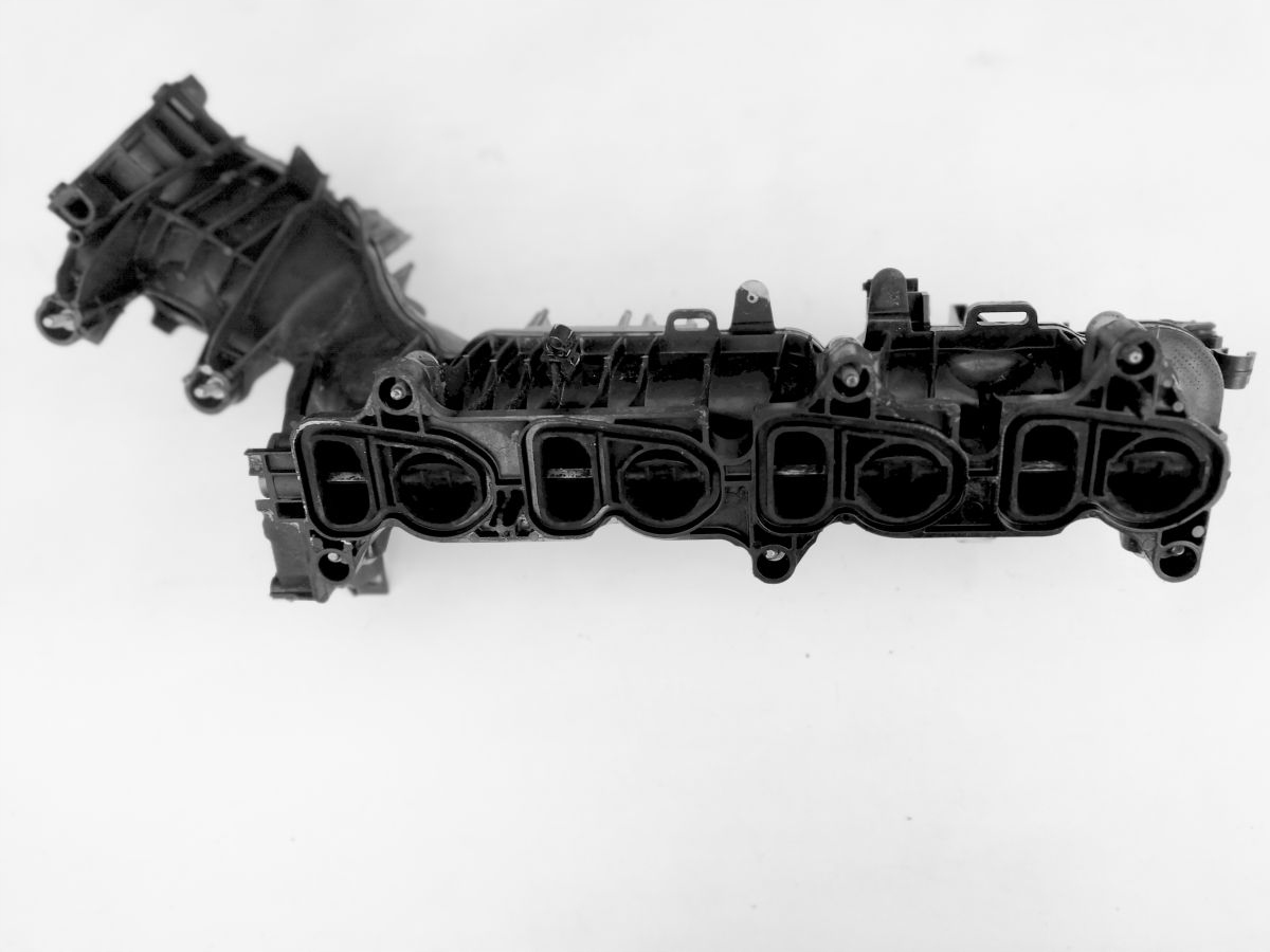 8579245 - BMW X3 X4 X5 G01 B47 впускной коллектор оригинал