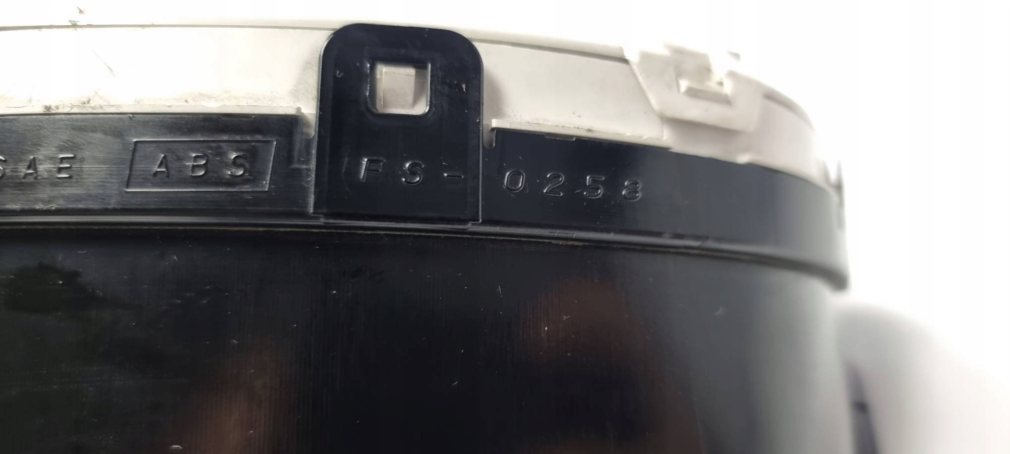 dials clock 85002AG01 SUBARU OUTBACK