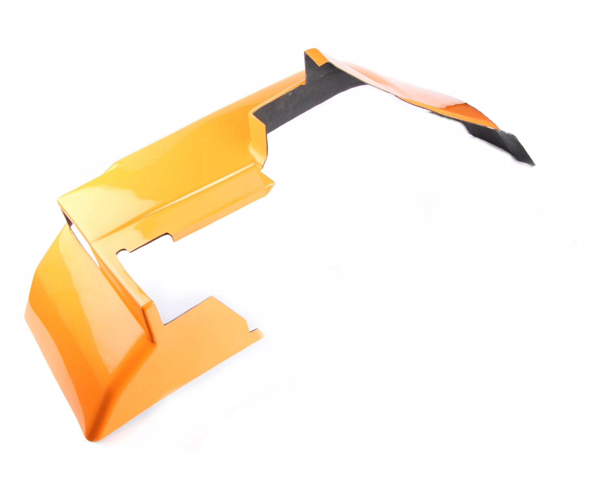 blatník zadní levý Renault Ceres 7700047368