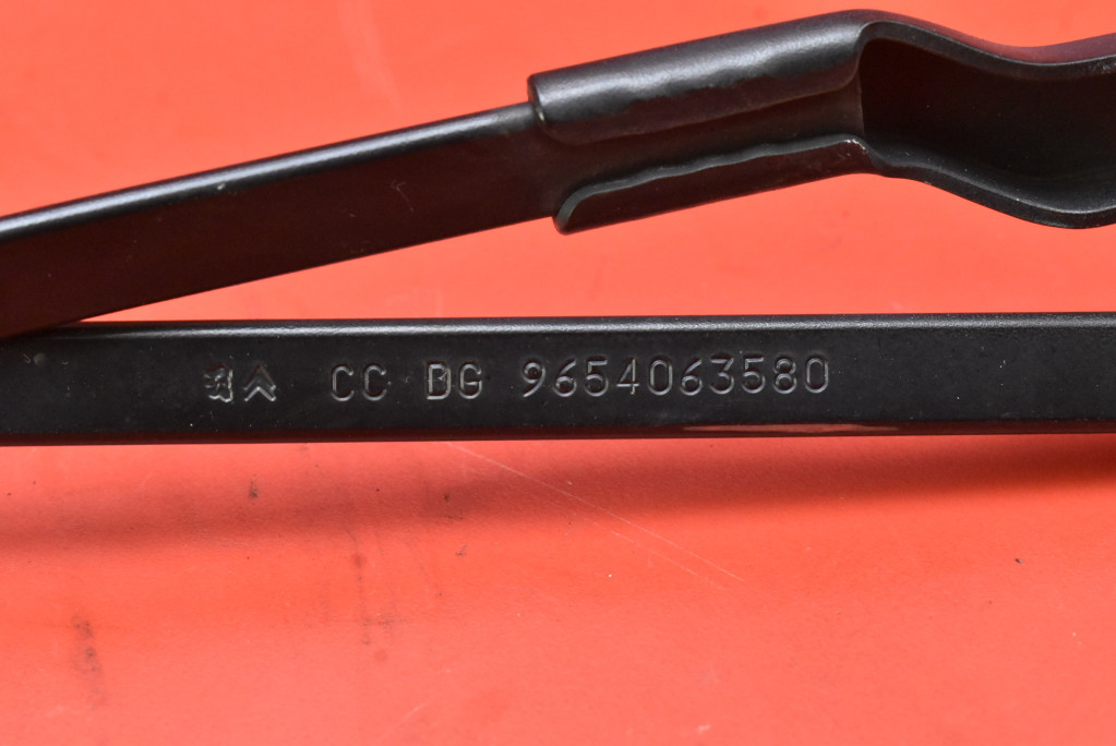 wiper arm front EU 9654063680 CITROEN C4 PICASSO GRAND 1 and
