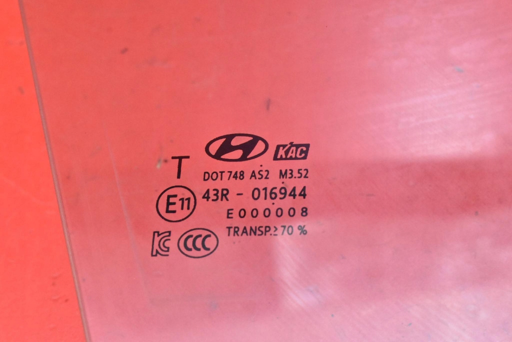window side right front front HYUNDAI KONA 1 and 17-19