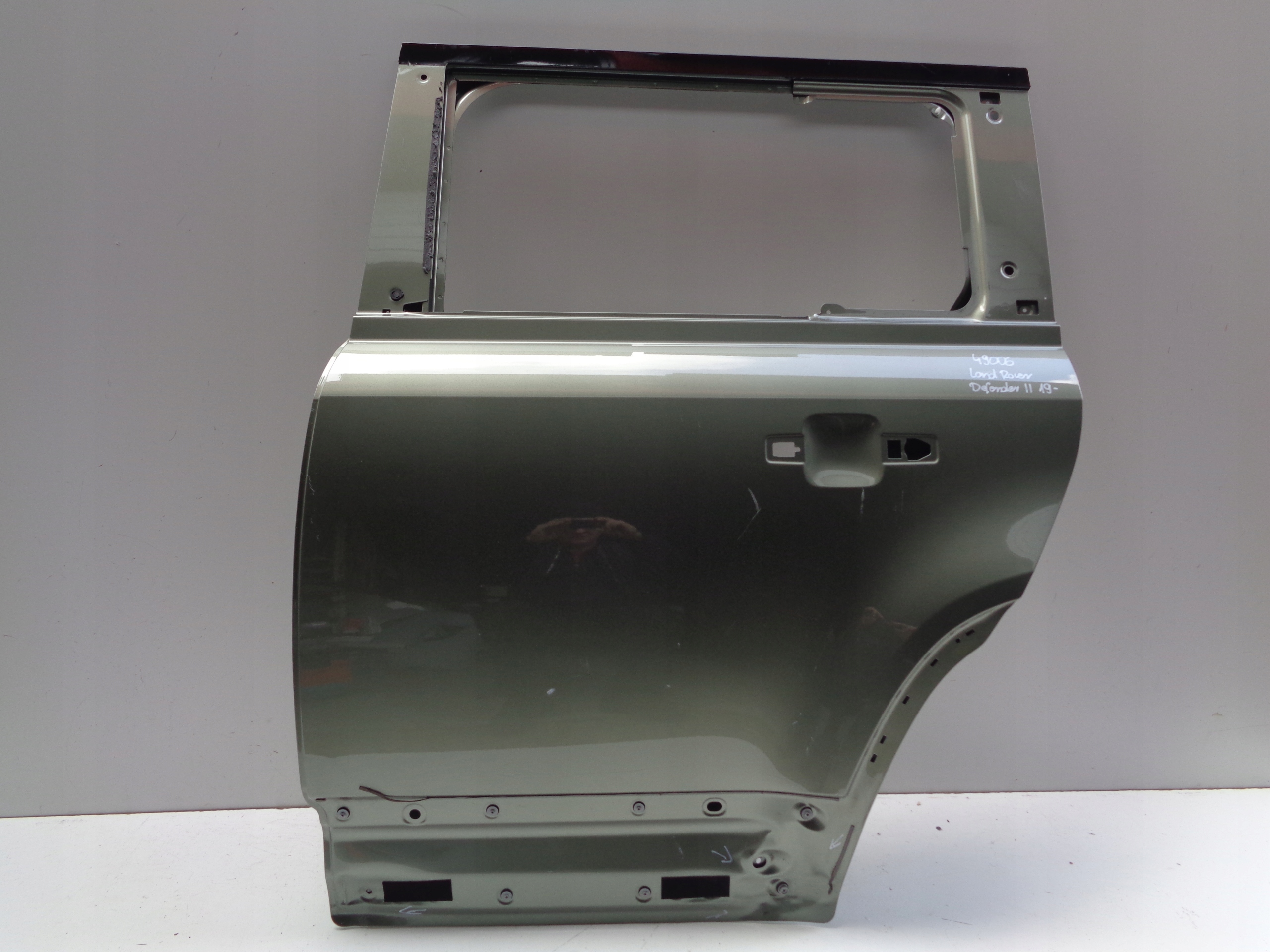 door left rear. LAND ROVER DEFENDER II 19- NR 49006