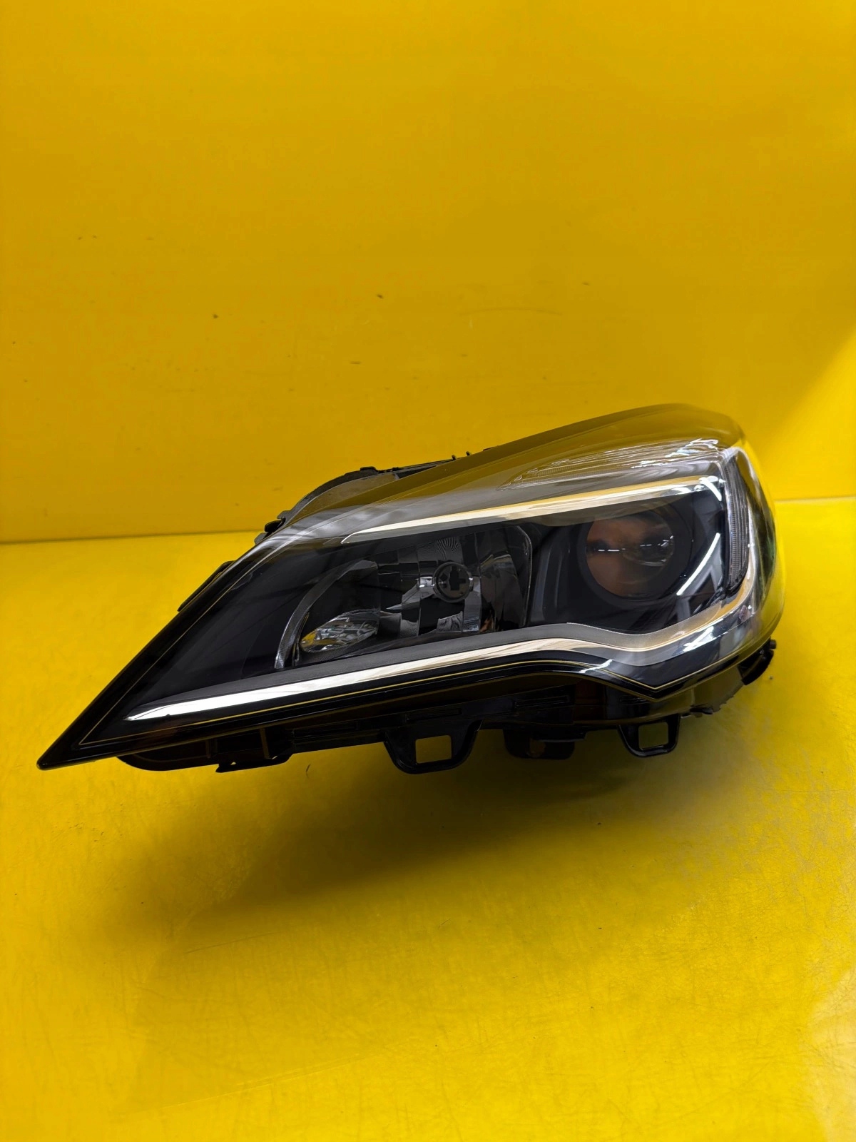 light left Opel Astra K V 5 15- lens Led 39047198