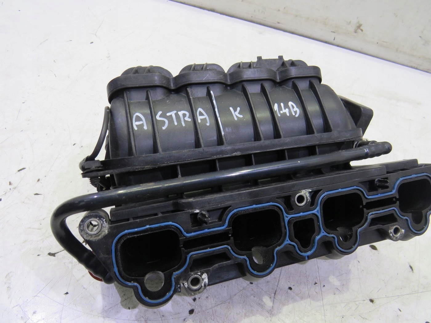 ВПУСКНОЙ КОЛЛЕКТОР OPEL ASTRA K V 1.4 16V 12672109