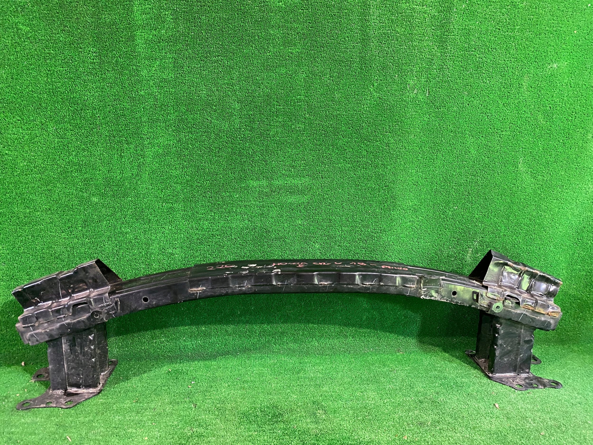 bumper support of the front front HONDA CR-V V 18