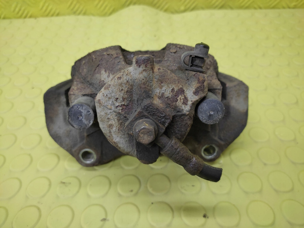 OPEL ASTRA H 1.7 CDTI caliper right front