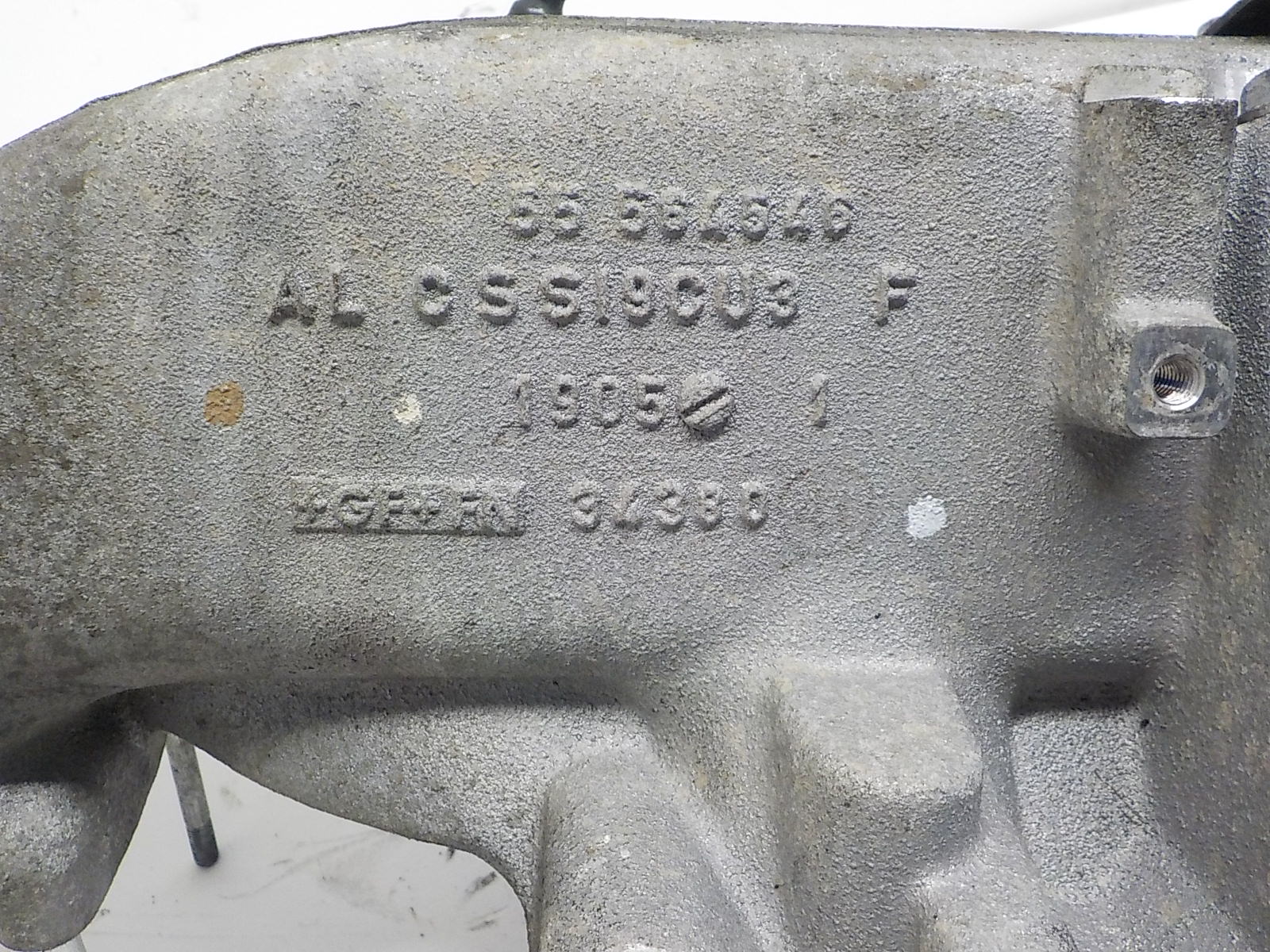 OPEL ASTRA J 1.6T intake manifold 55564546