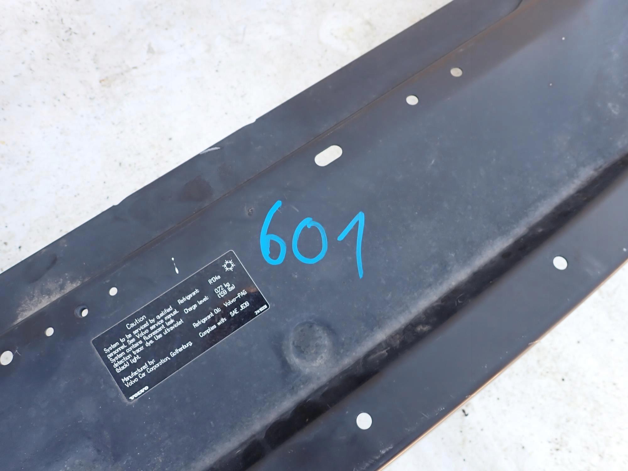VOLVO S80 II V70 III 07-16 support panel for radiators pillar