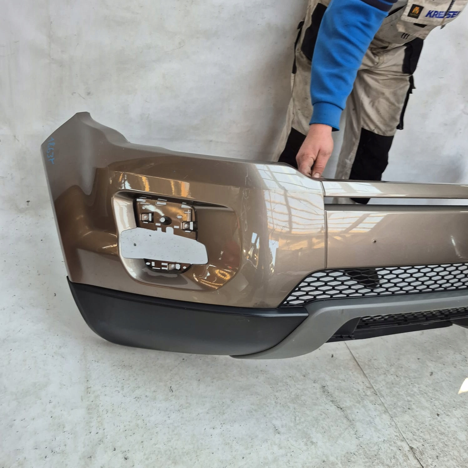 RANGE ROVER EVOQUE and 1 11-15 bumper front front without DZIUR BJ32-17F003