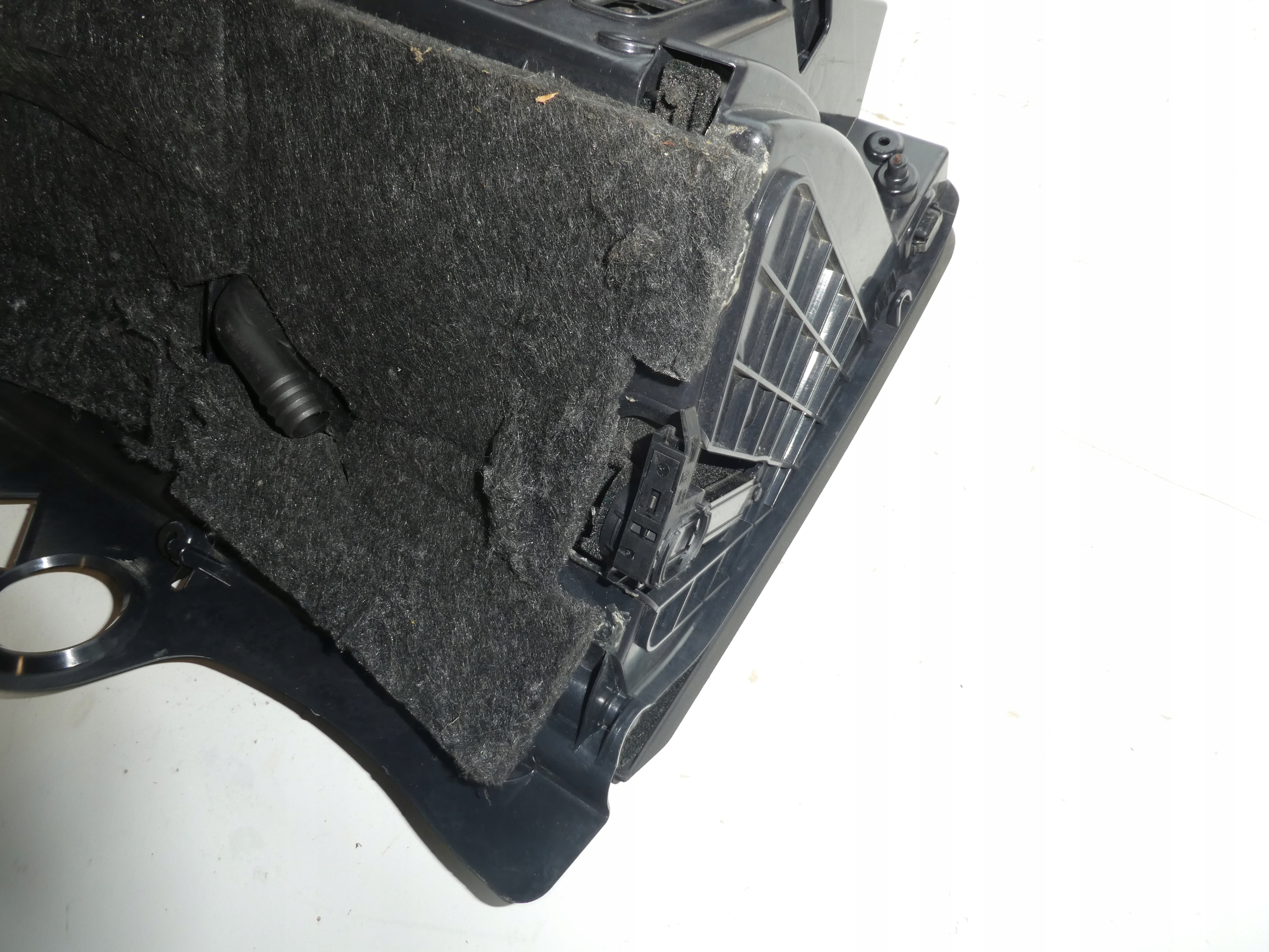 VW PASSAT B6 HANDSCHUHFACH RECHTS DES BEIFAHRERS 3C1857114E