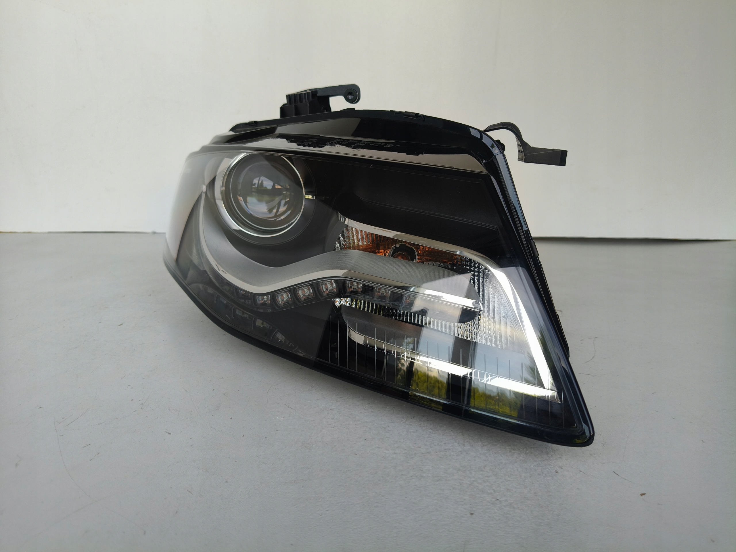 new light right REFLEKTOR AUDI A4 B8 8K 8K0 07-11 XENON LED non-setting