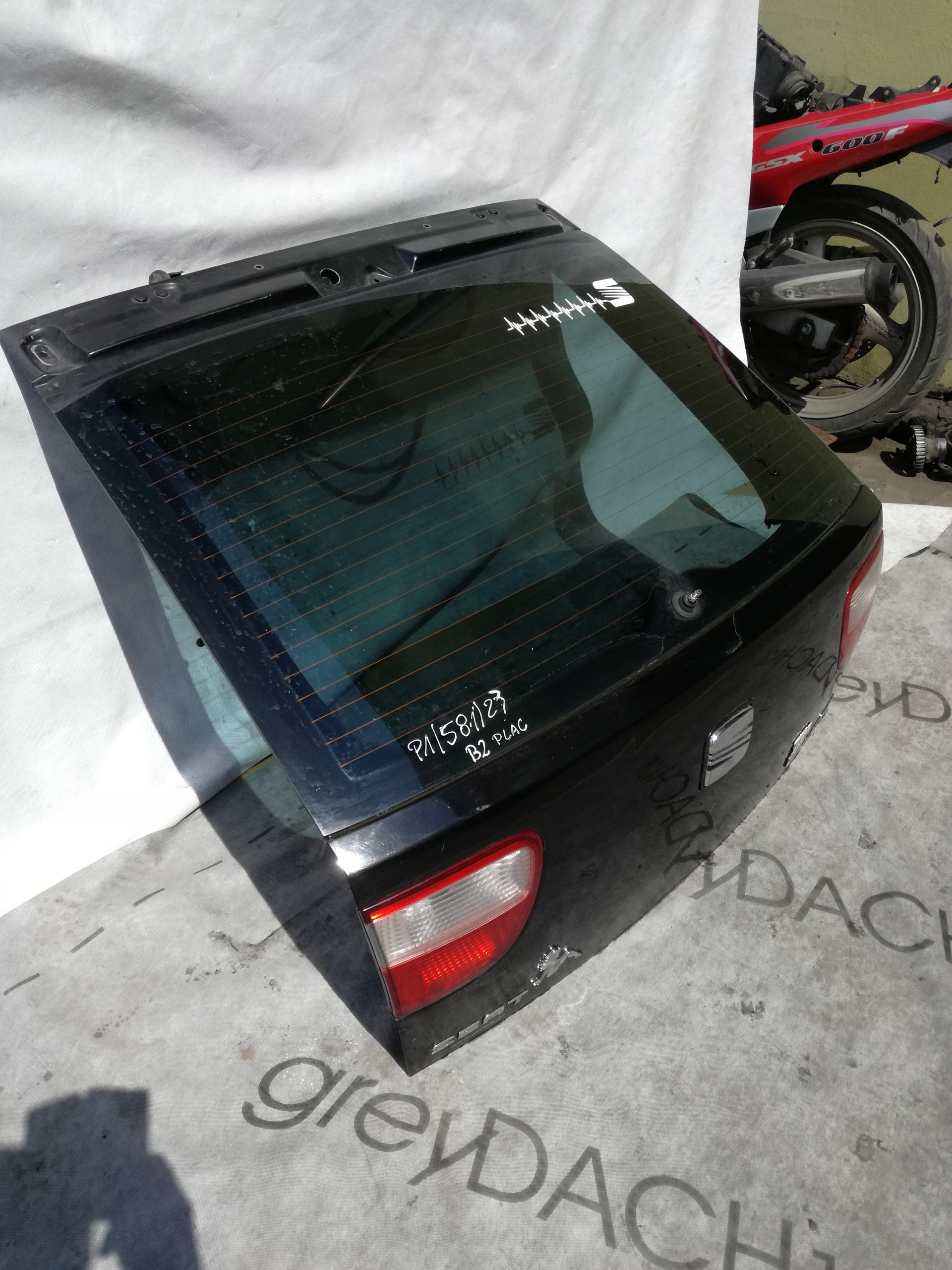 kapota kufru SEAT LEON a 1