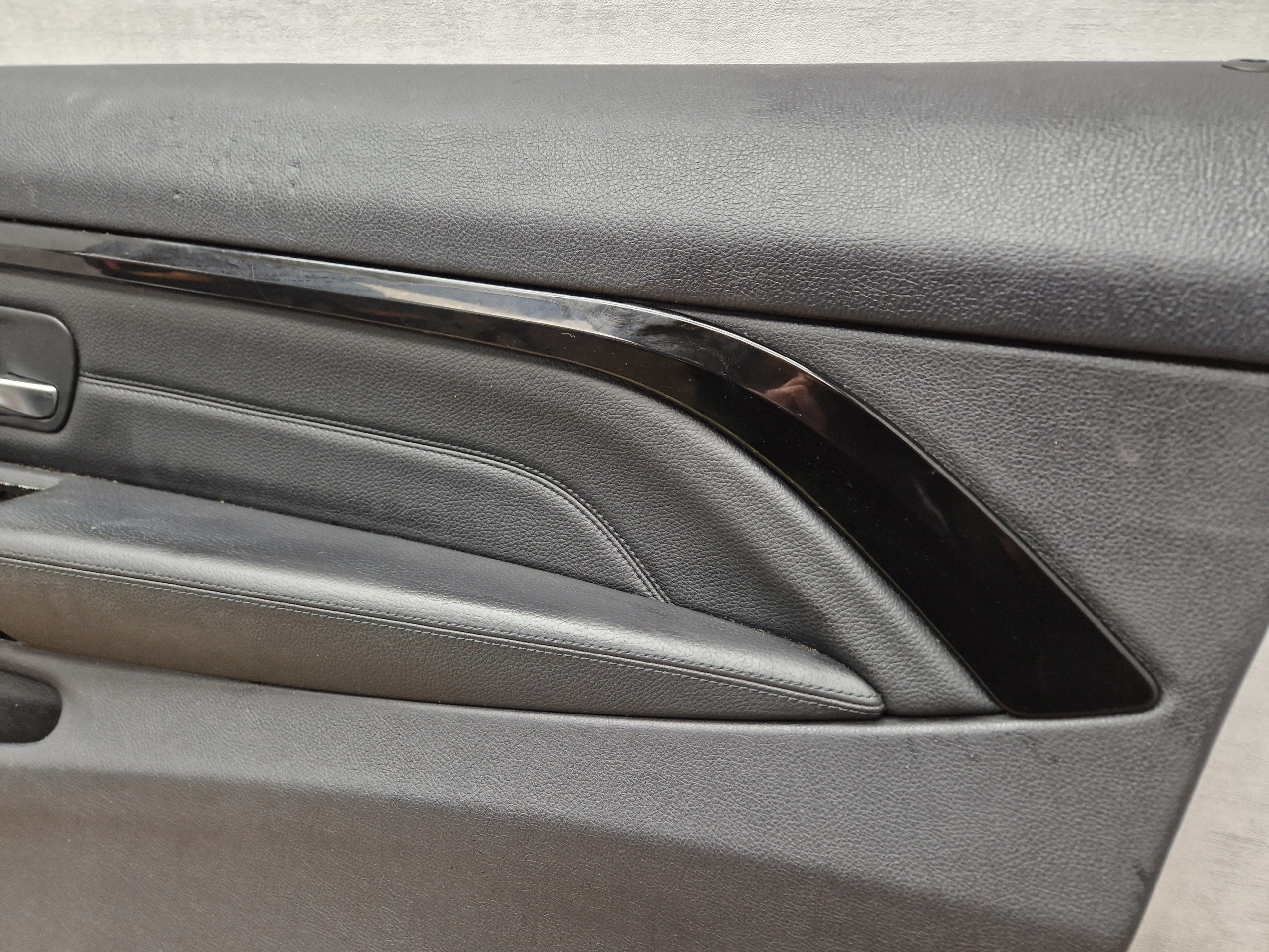 BMW F32 F33 right side front upholstery front PANEL door black leather