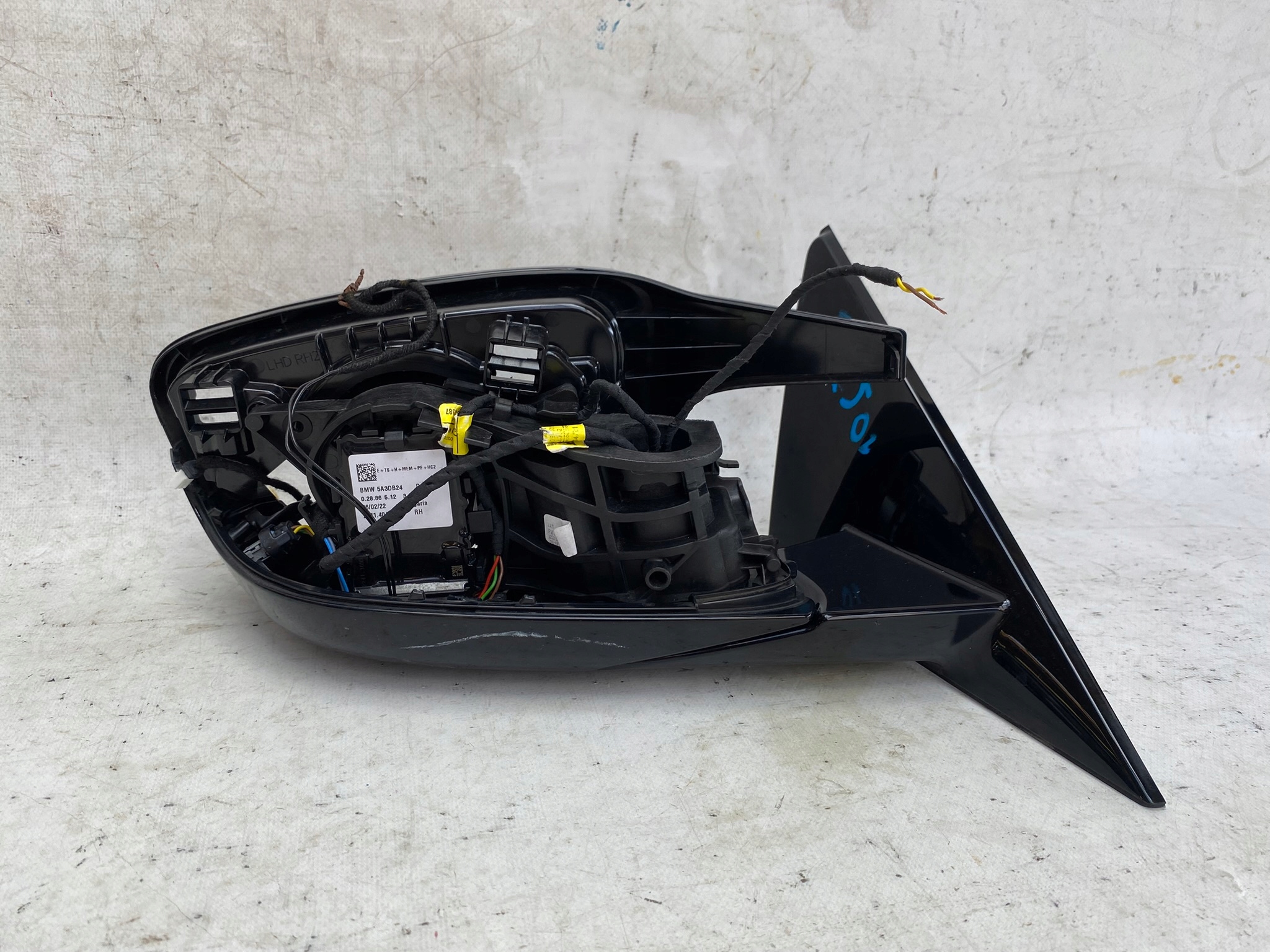 BMW G80 M3 G81 M3 20- mirror right support 5A3DB24