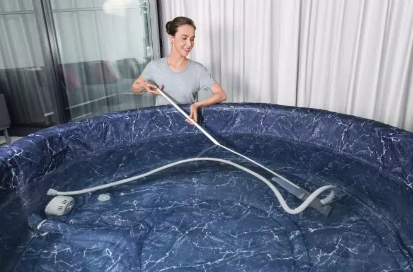 Odkurzacz do czyszczenia dmuchanego spa Bestway 60323 Producent Bestway