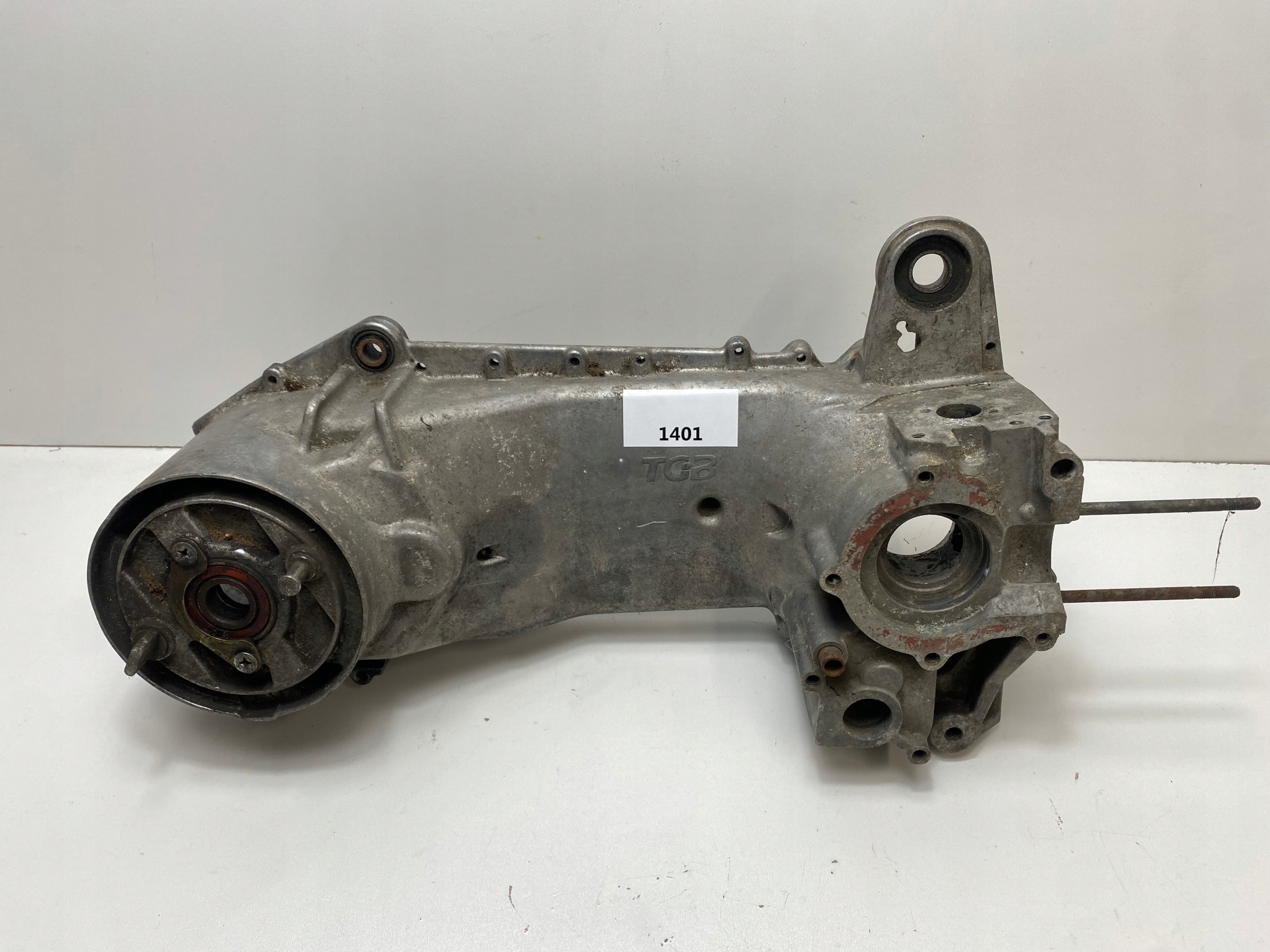 KARTER LEWY OBUDOWA SILNIKA TGB 101 50 2T