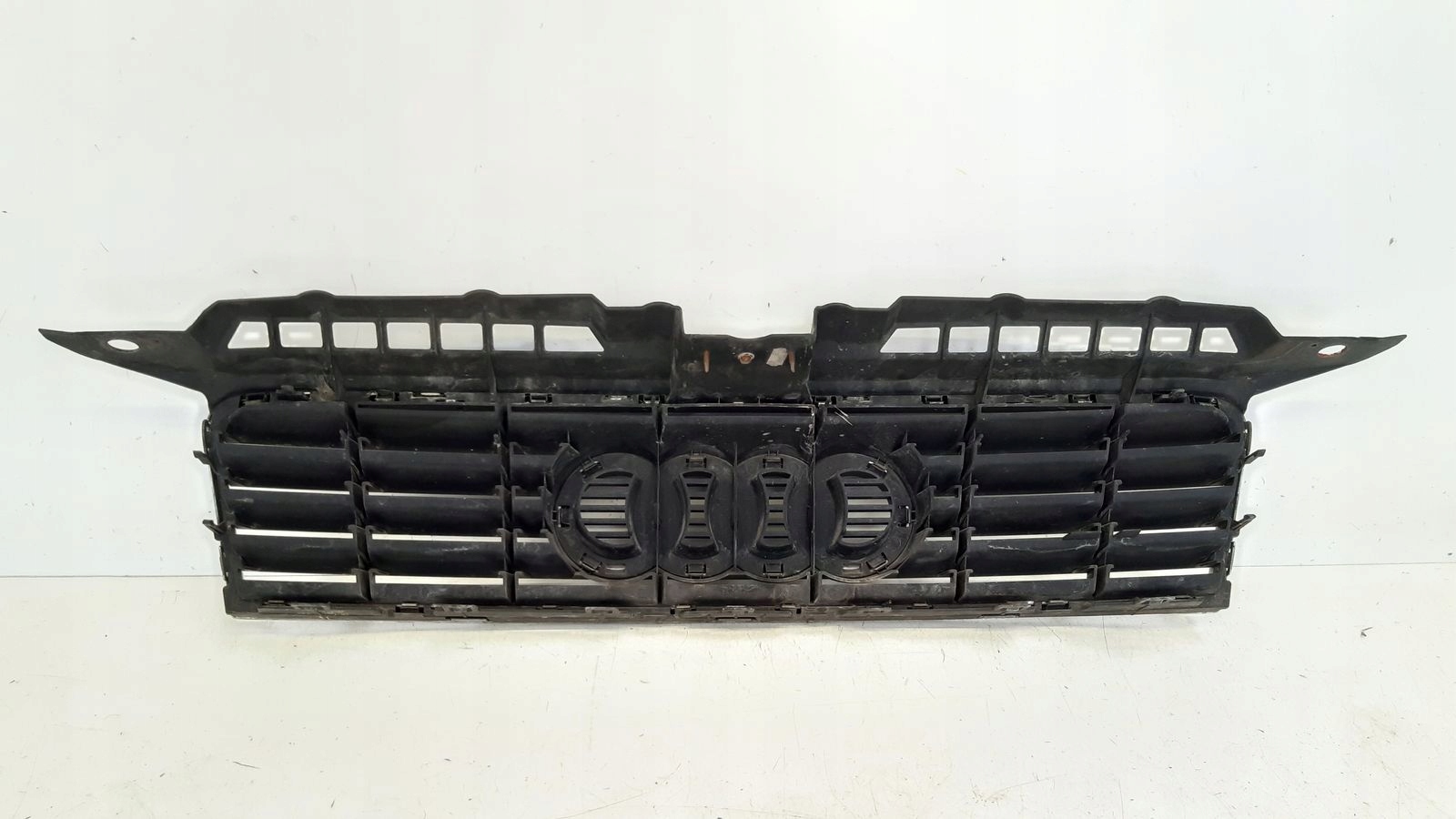 grille radiator grill Audi A3 8P 1,6 SR MPI