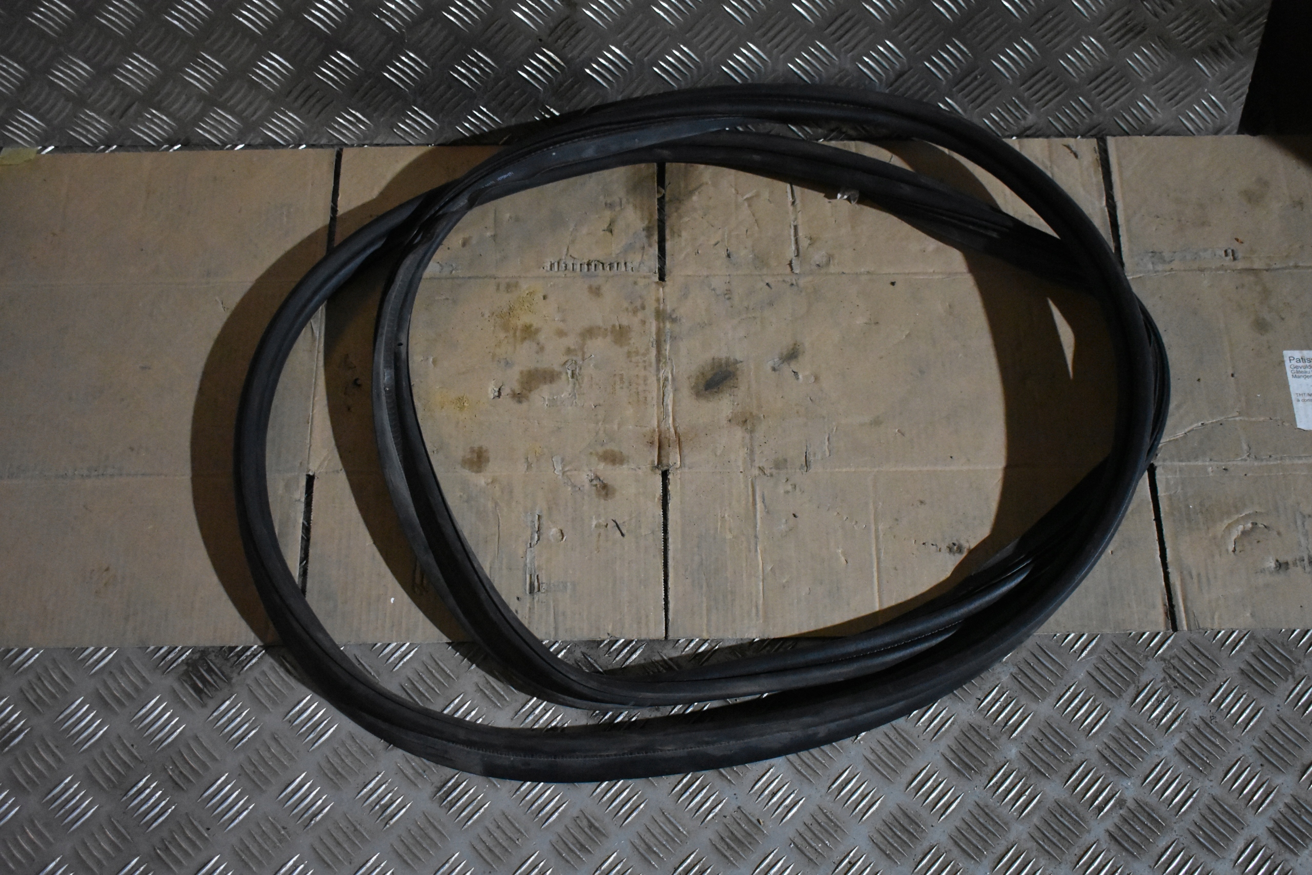 IDEALNA Dichtsatz heckklappe MERCEDES W253 COUPE 1