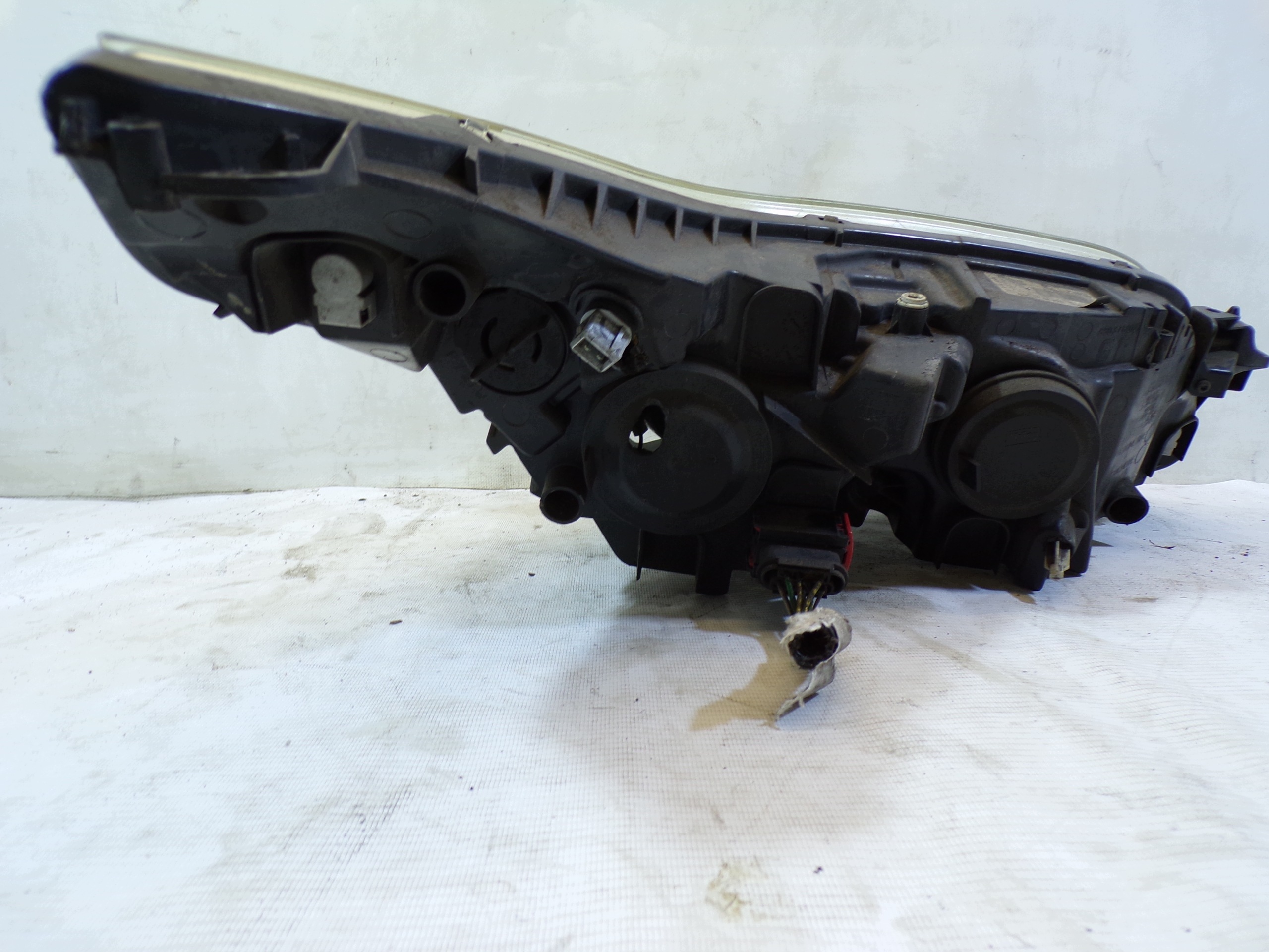light front front left CITROEN C4 (1) (K)