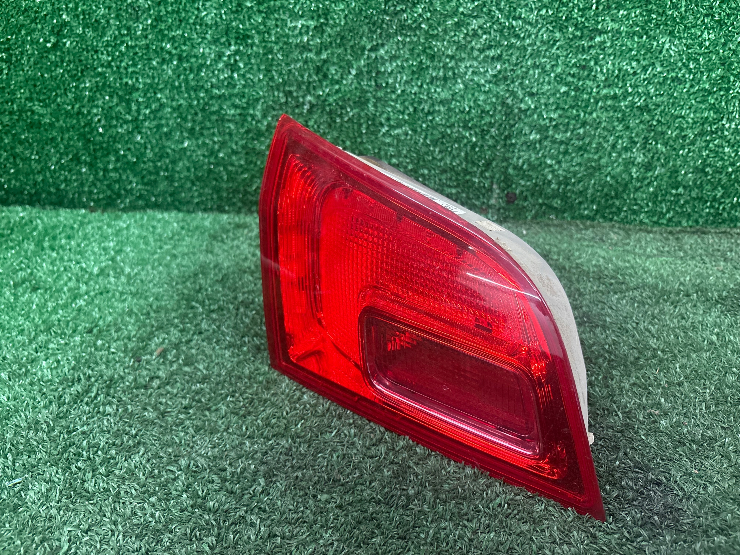 light left rear W KLAPIE OPEL ASTRA J
