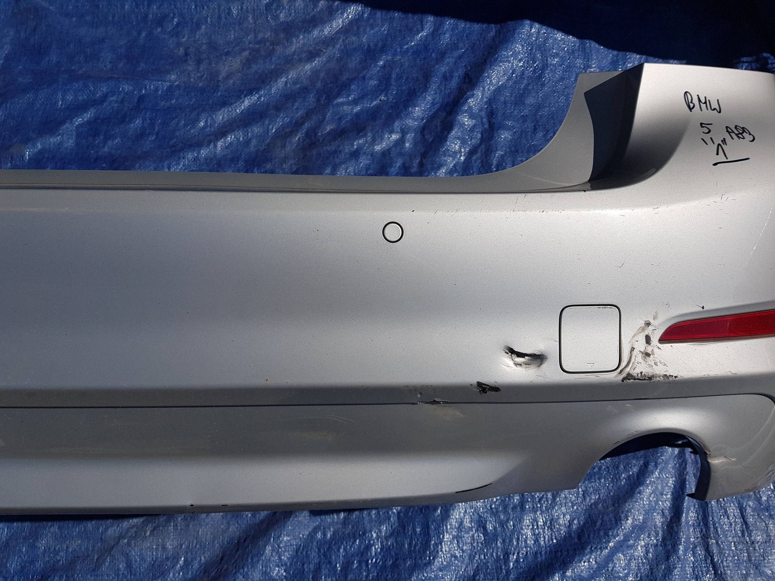 bumper rear rear part BMW 5 G30 sedan A83 PDC complete
