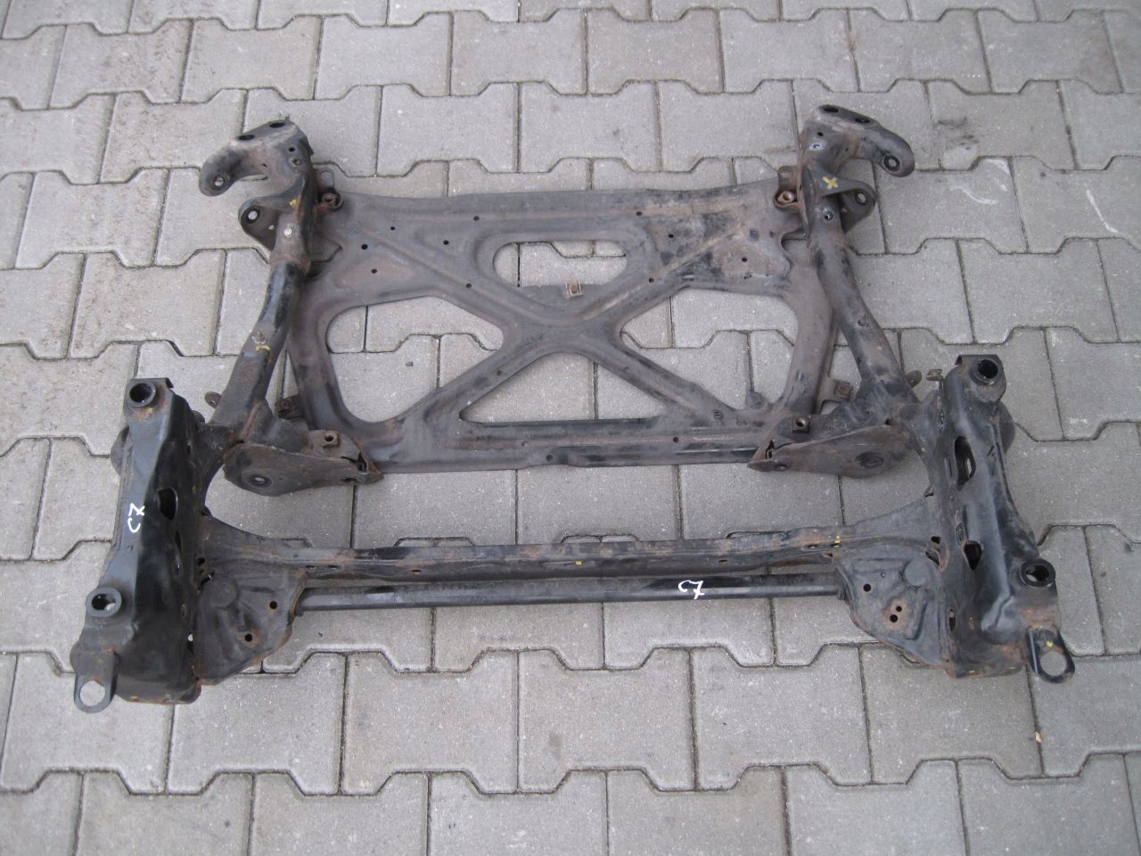 ŁAWA BELKA SANKI PRZÓD ZAWIESZENIE AUDI A6 C7 3.0 TDI