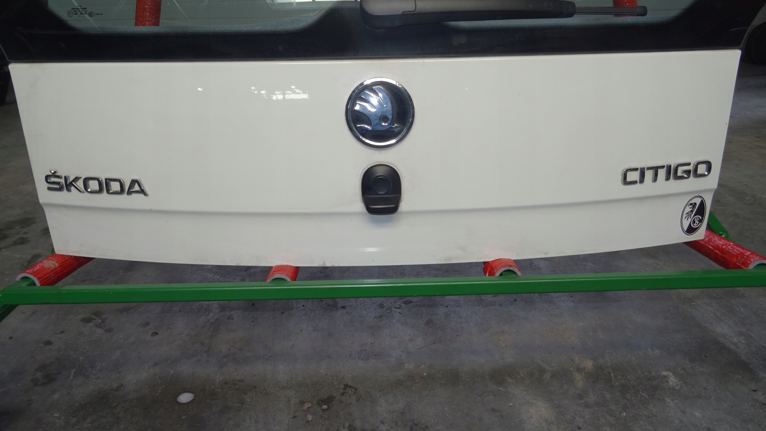 boot door rear Z window SKODA CITIGO 3D 11- BIALA