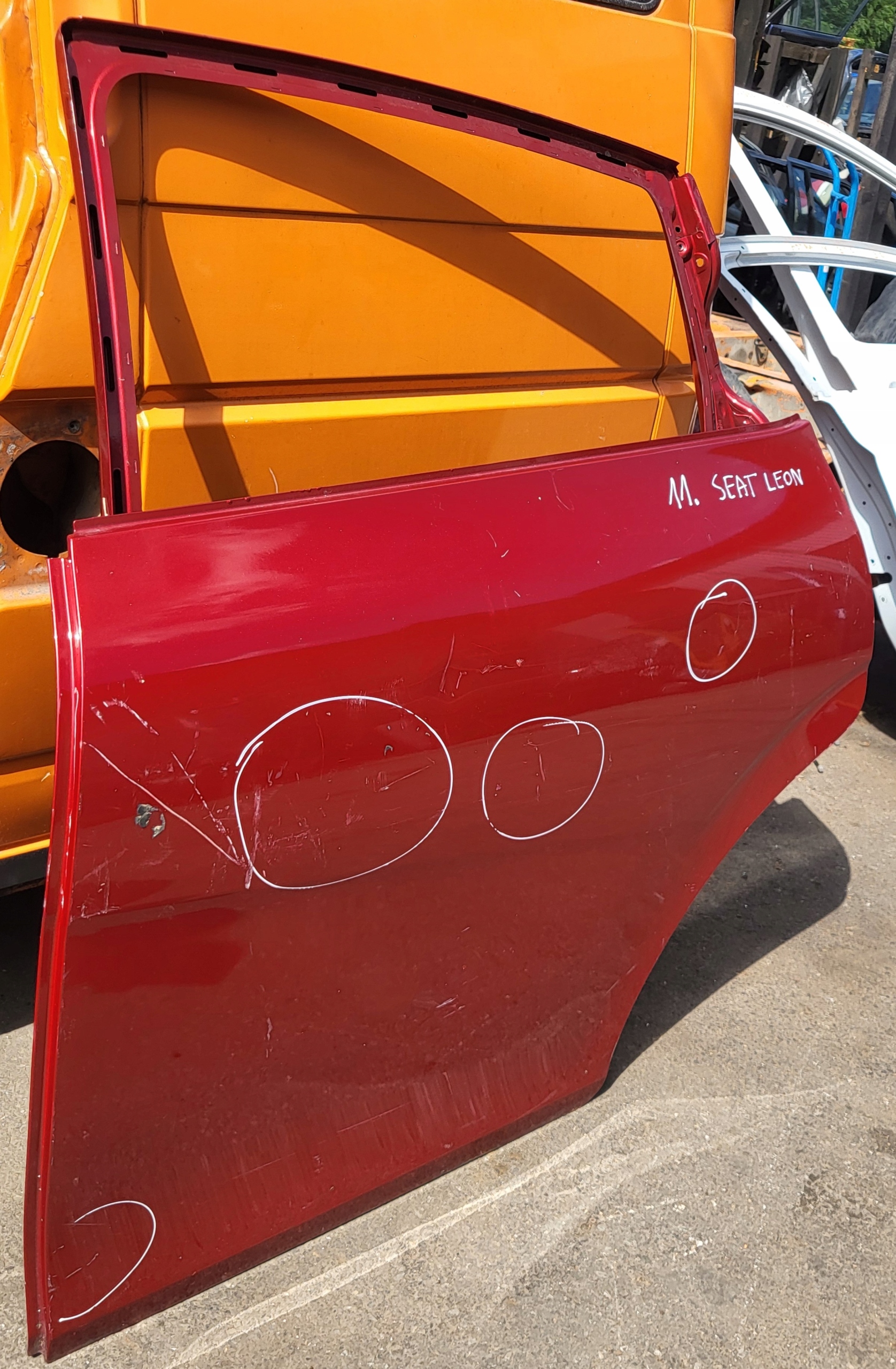 door left rear. rear part SEAT LEON II OE 1P0833119
