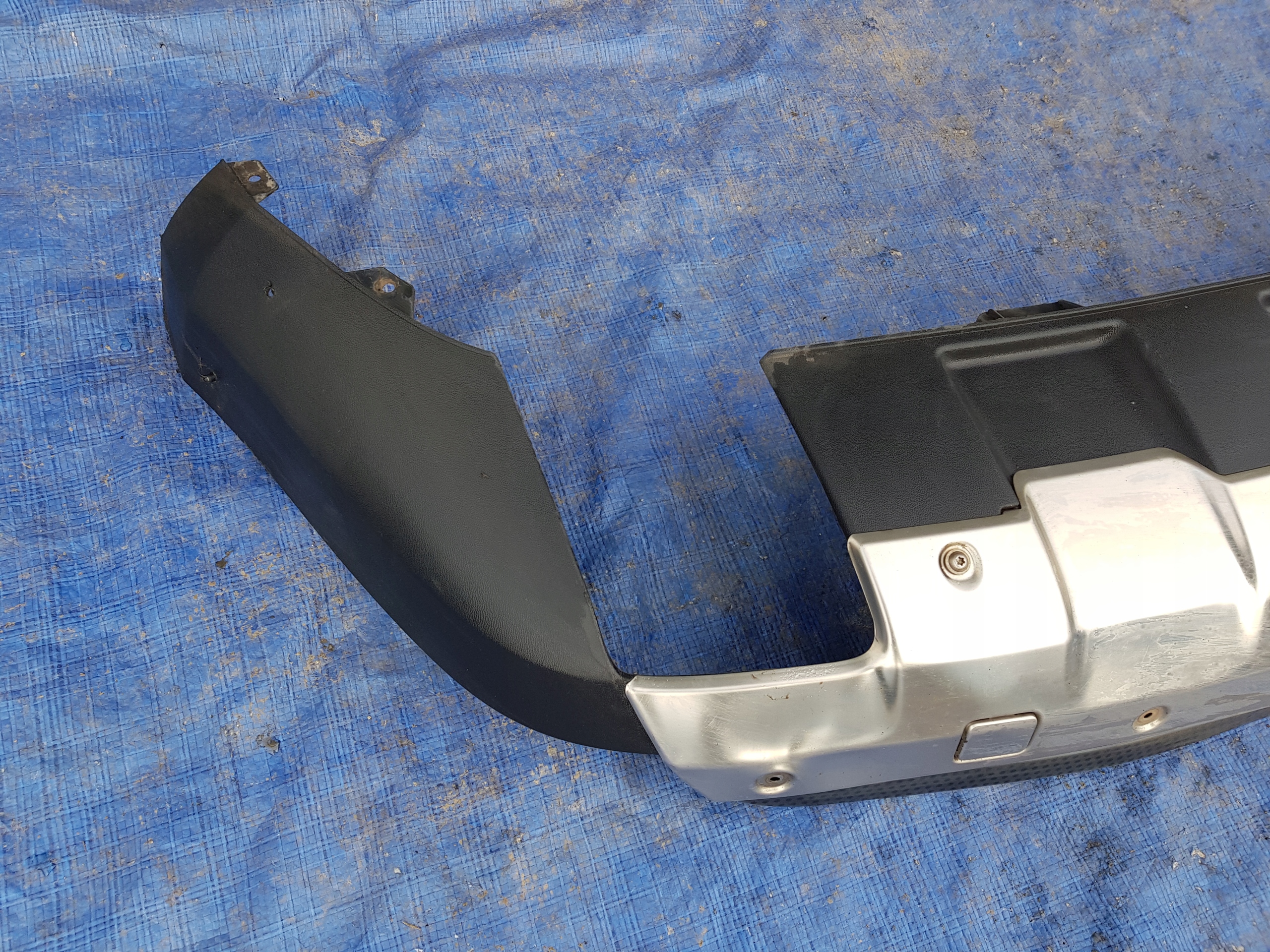 Accessoires Moulage Diffuseur Pare choc Arrière MERCEDES ML W164