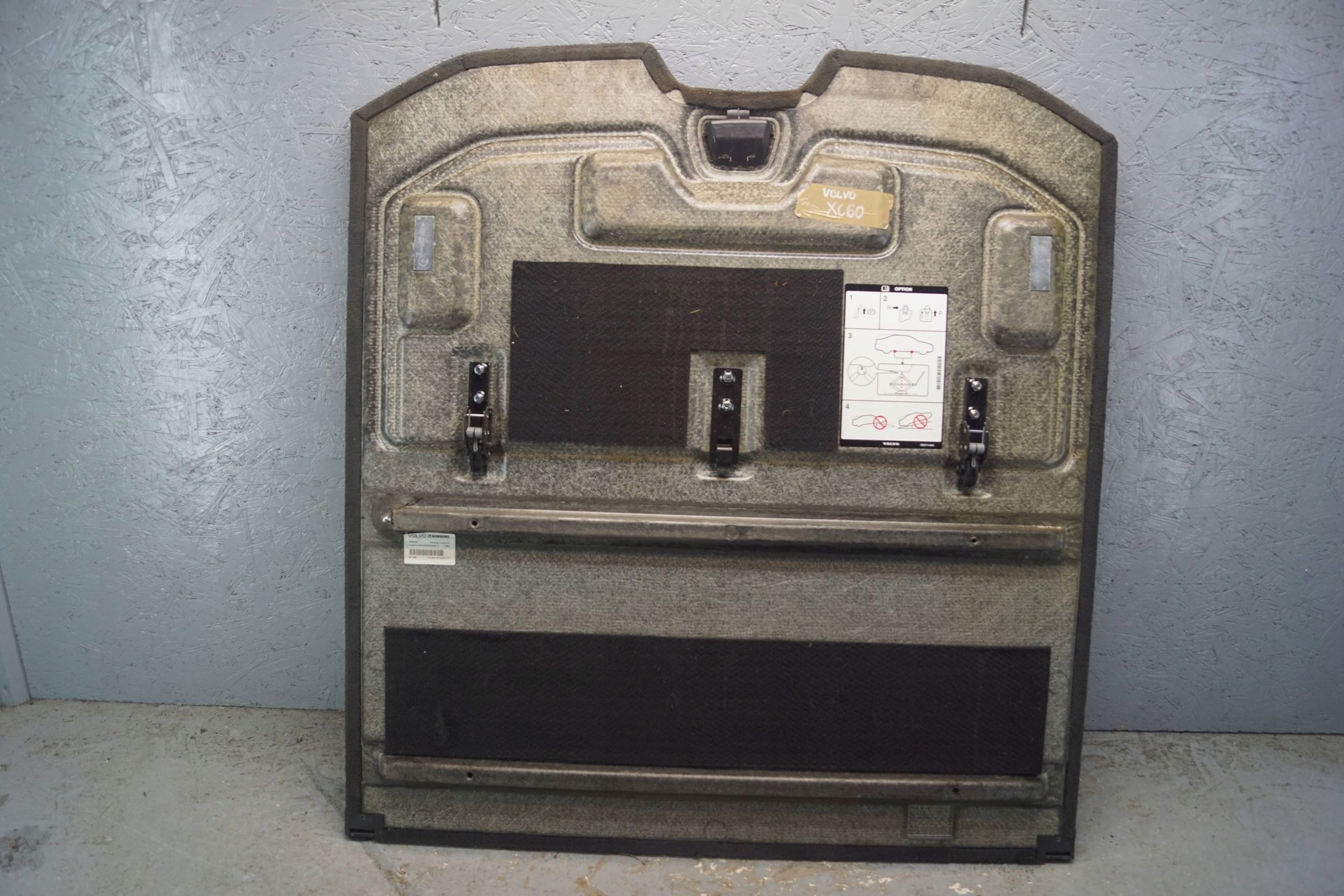 volvo XC60 XC70 II багажника 30671464