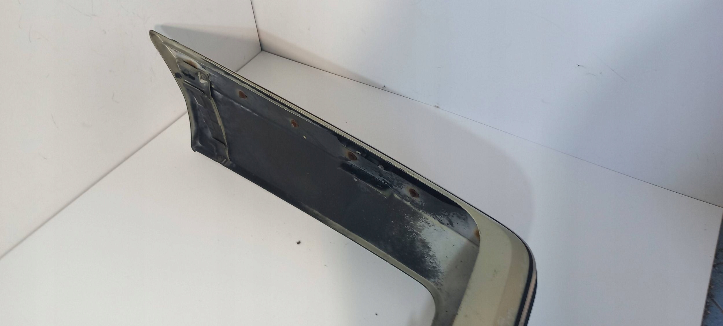 Opel Monza A1 bumper rear 90148204 (ZD124)