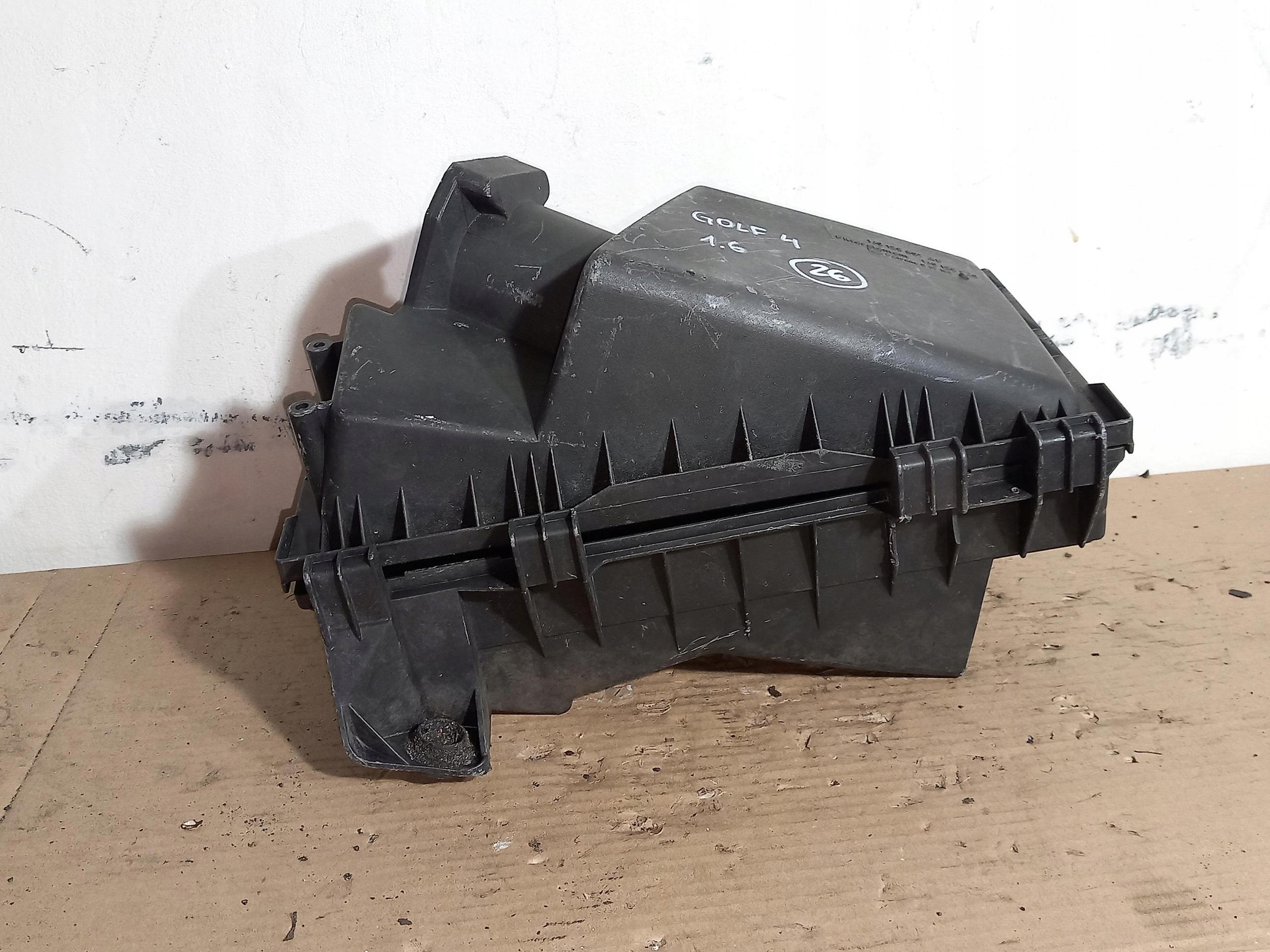 Gehäuse filter luft VW GOLF IV 1.6 SR 8V 1J0129607AF 97-05