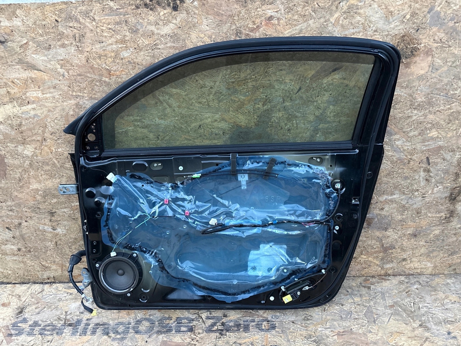 door front front right Toyota IQ black,
