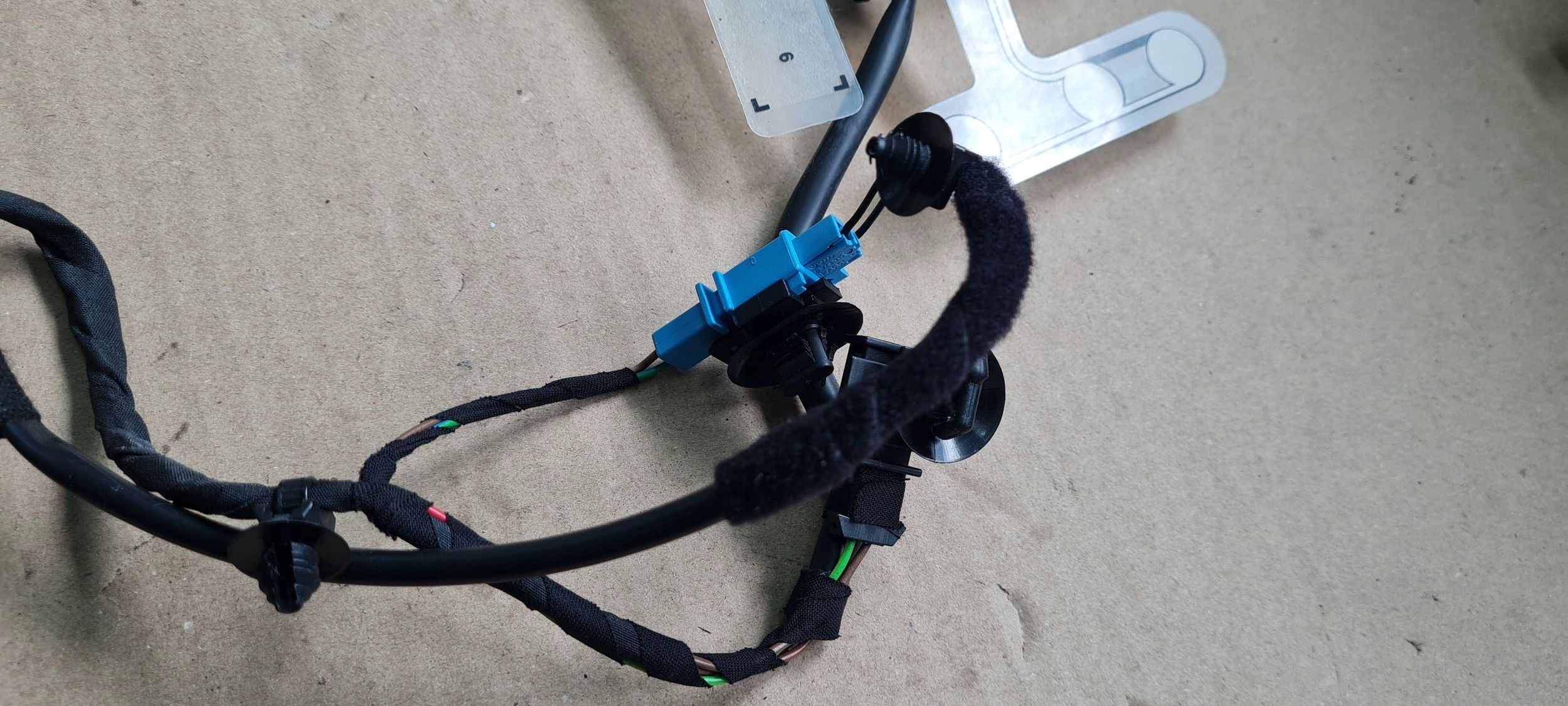 A5 8T LIFT sensor ZAJETOSCI seat front 8T0963553F A4 B8