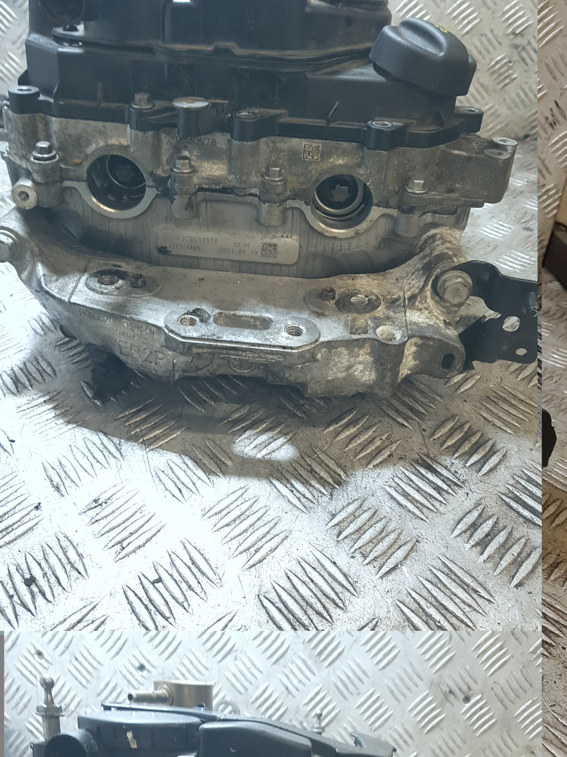 head. PEUGEOT 208 1.2 THP