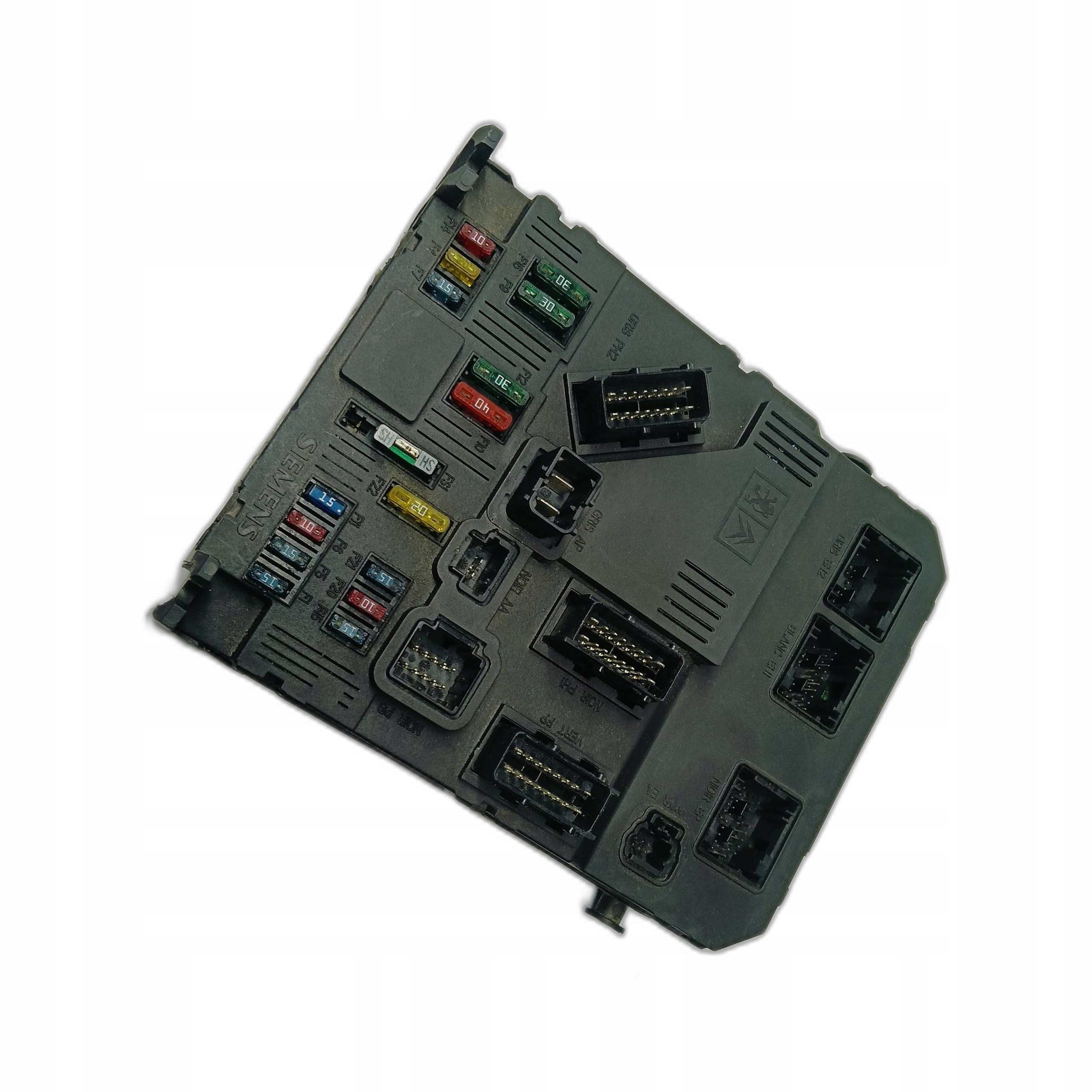 Module BSI Module fusibles Citroen C3 1.4 S118085200H