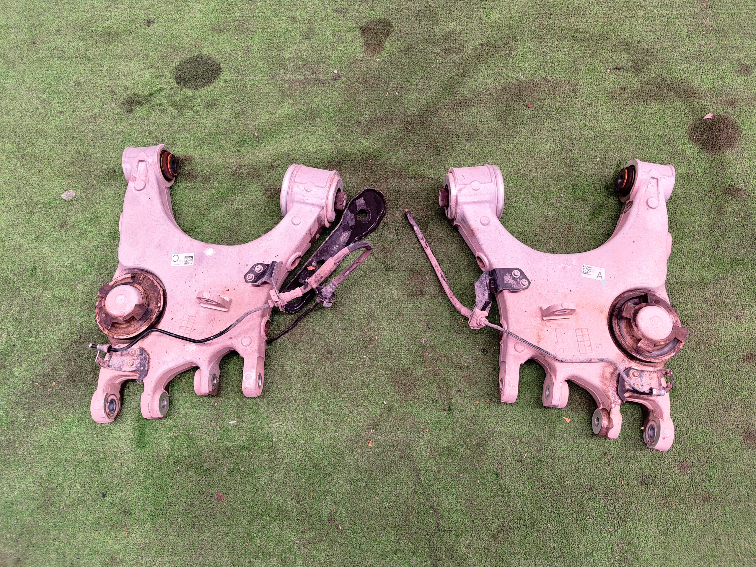 MASERATI GRECALE Querlenker heck rechts 505673790