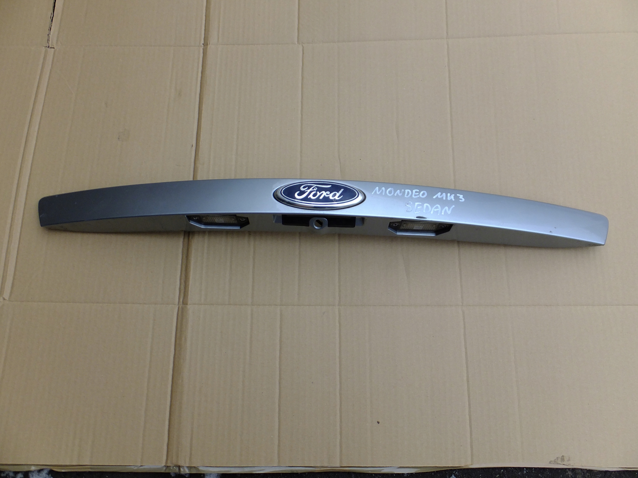 cap handle bonnet rear part ford mondeo mk3 sedan