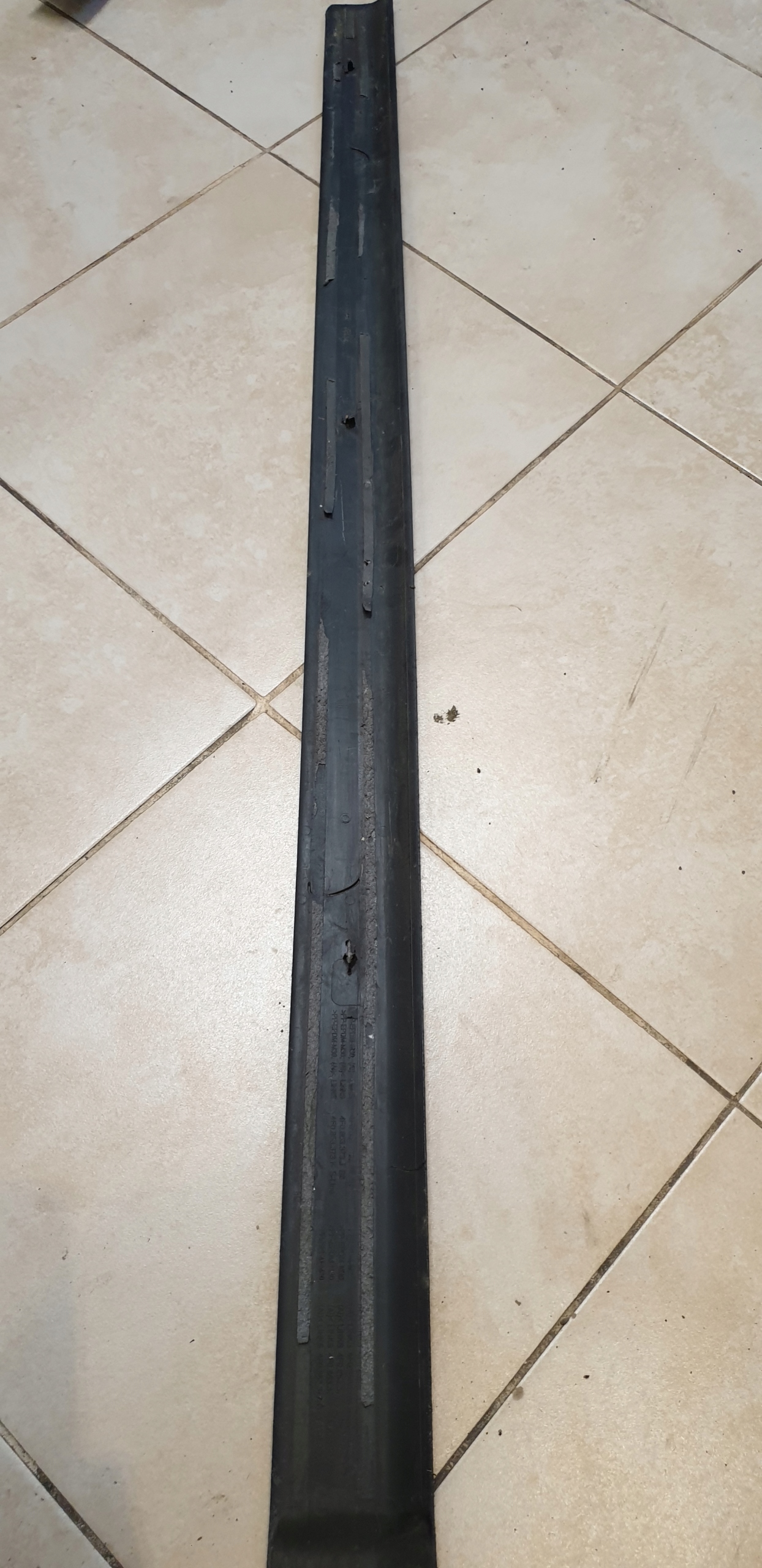 moulding threshold left left front cap AUDI A6 C6 4F S-LINE OE