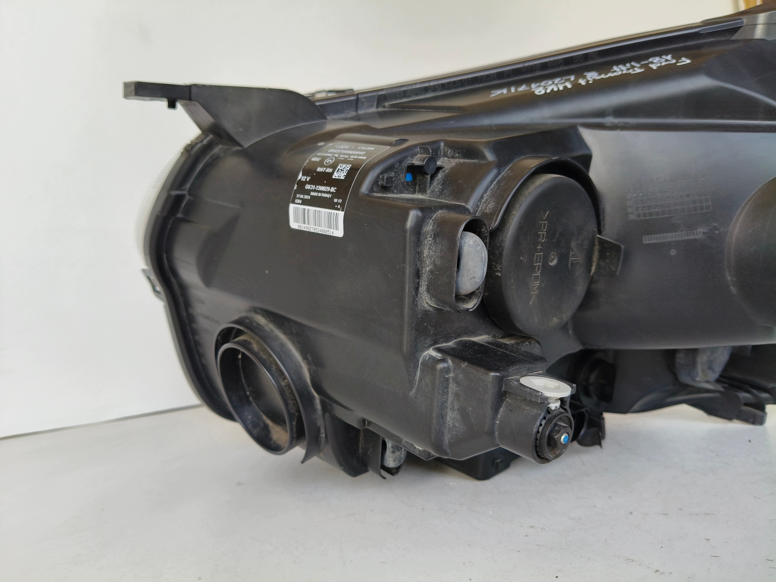 feu droit REFLEKTOR FORD TRANSIT MK8 18- LIFT