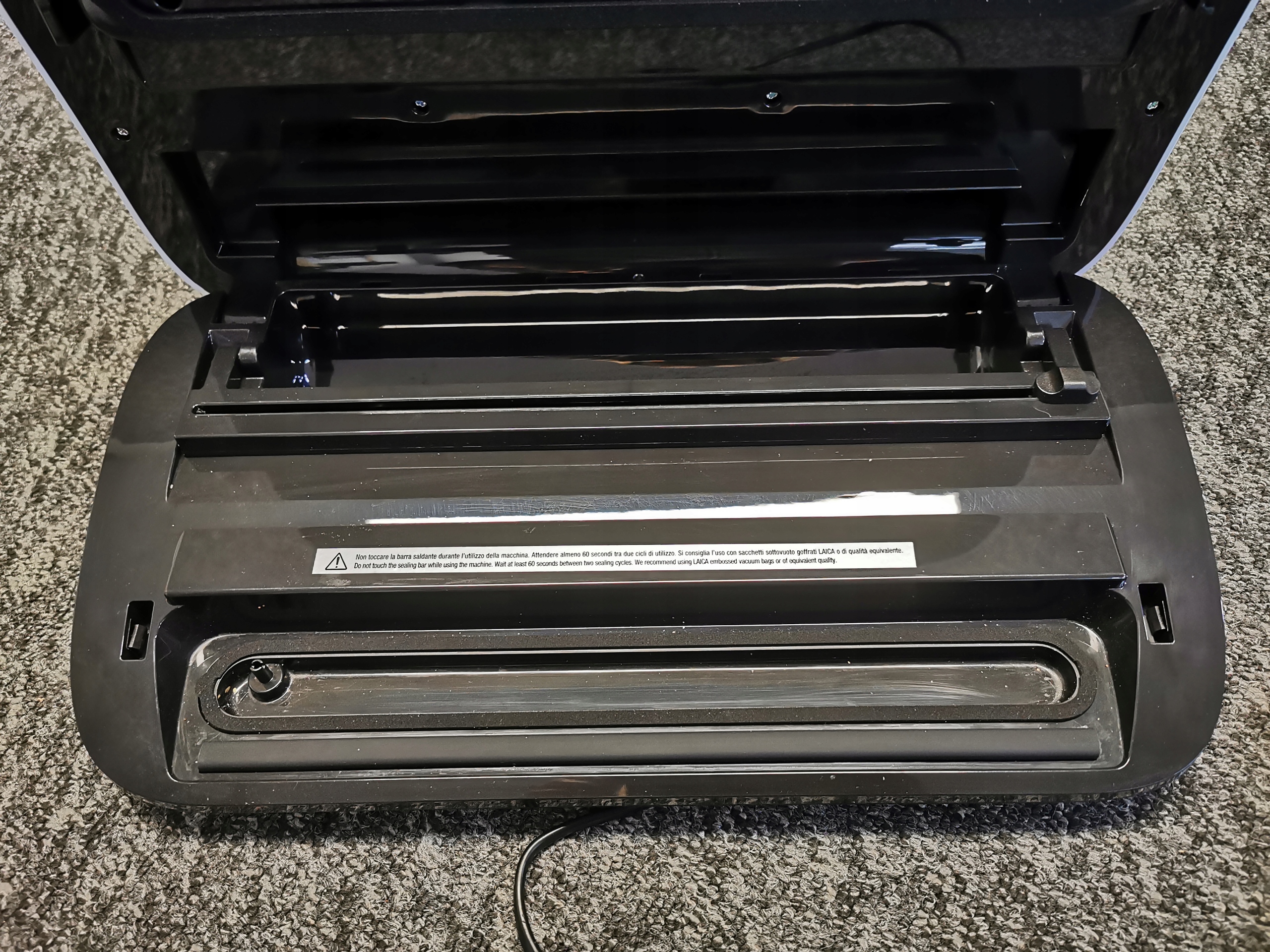 PA5857 ZGRZEWARKA PRÓŻNIOWA LAICA VT3118 Model VT3118