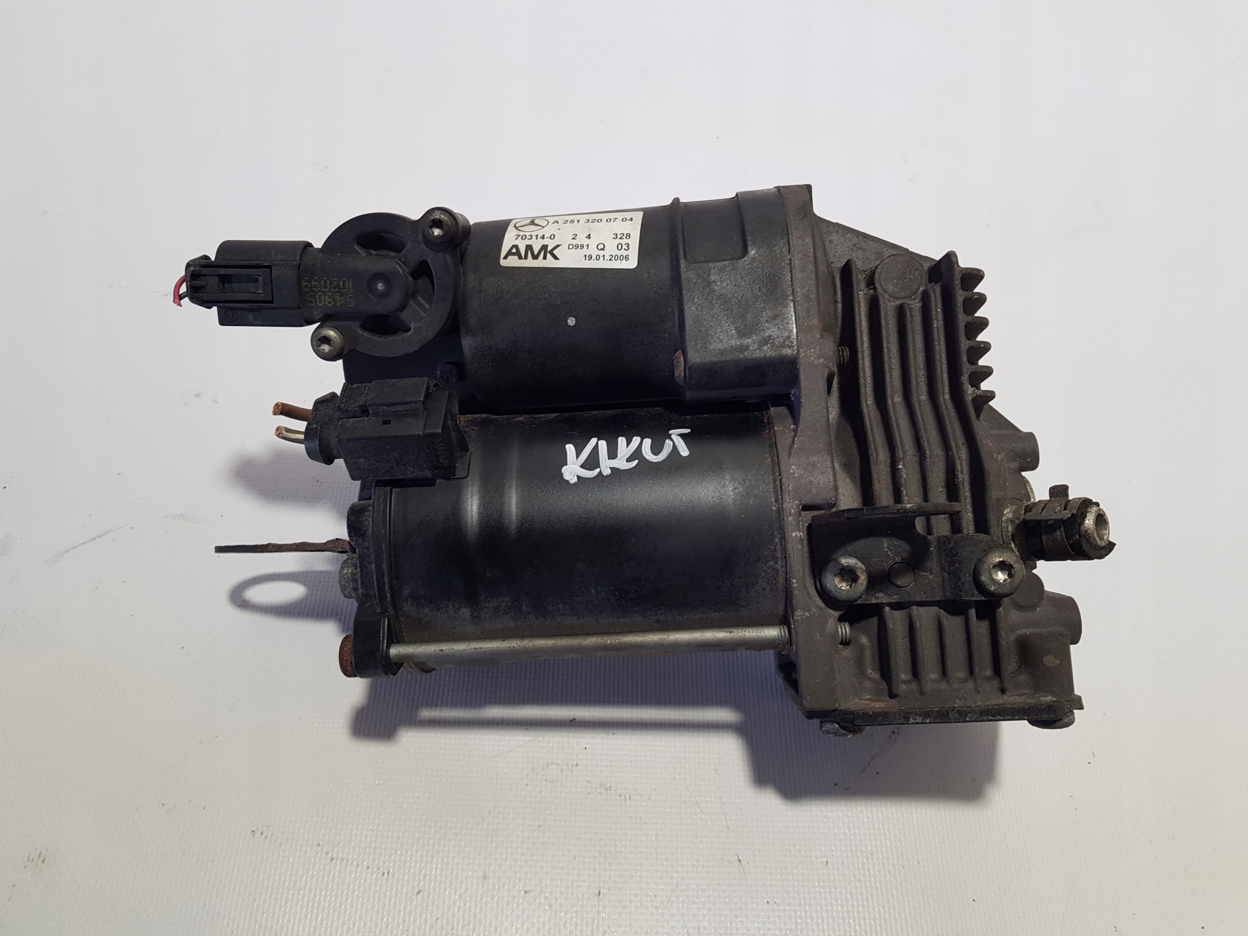 compressor; springing AIRMATIC MERCEDES W251 2513200704