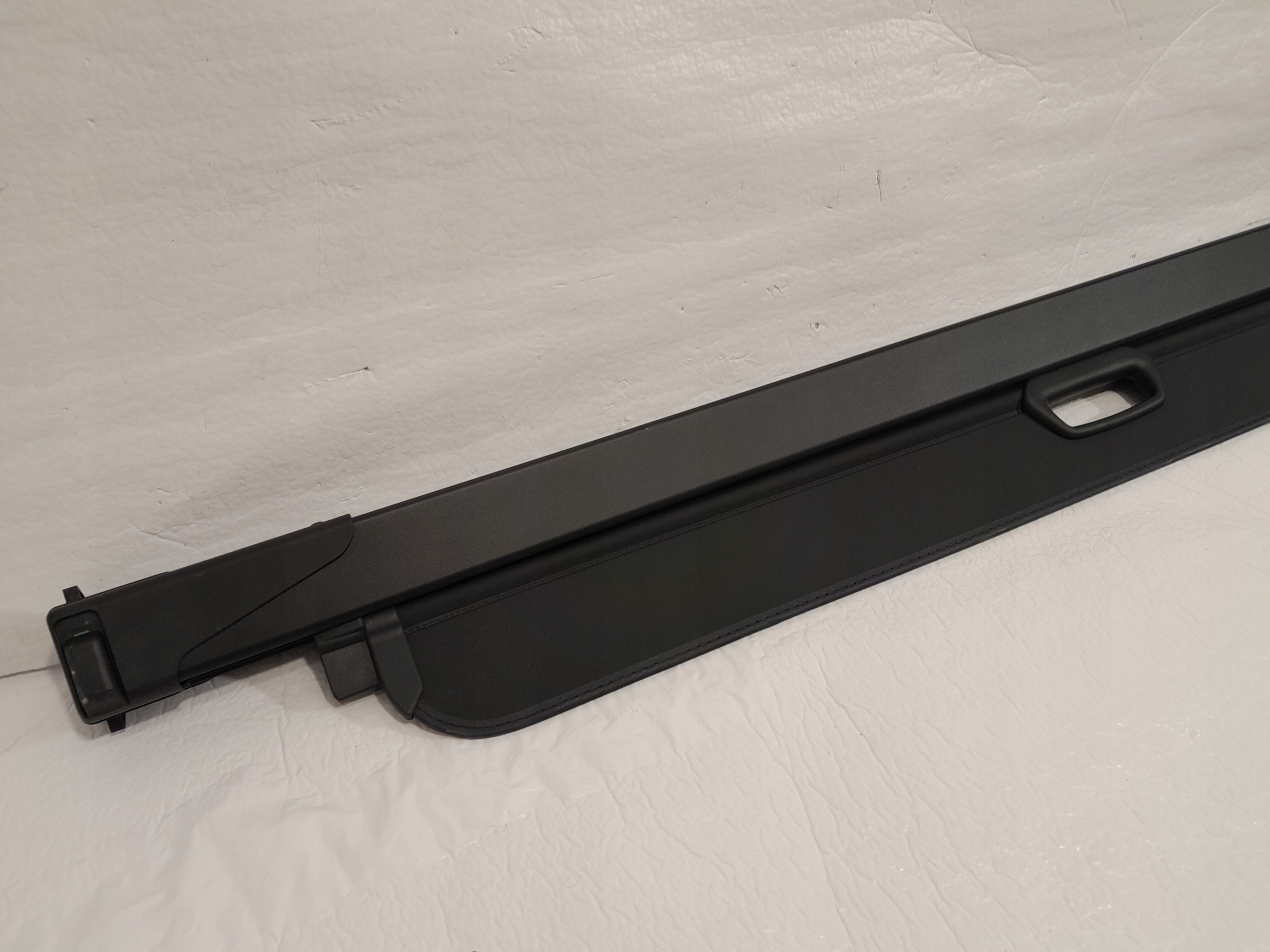 BMW X7 G07 blinds boot 7490440