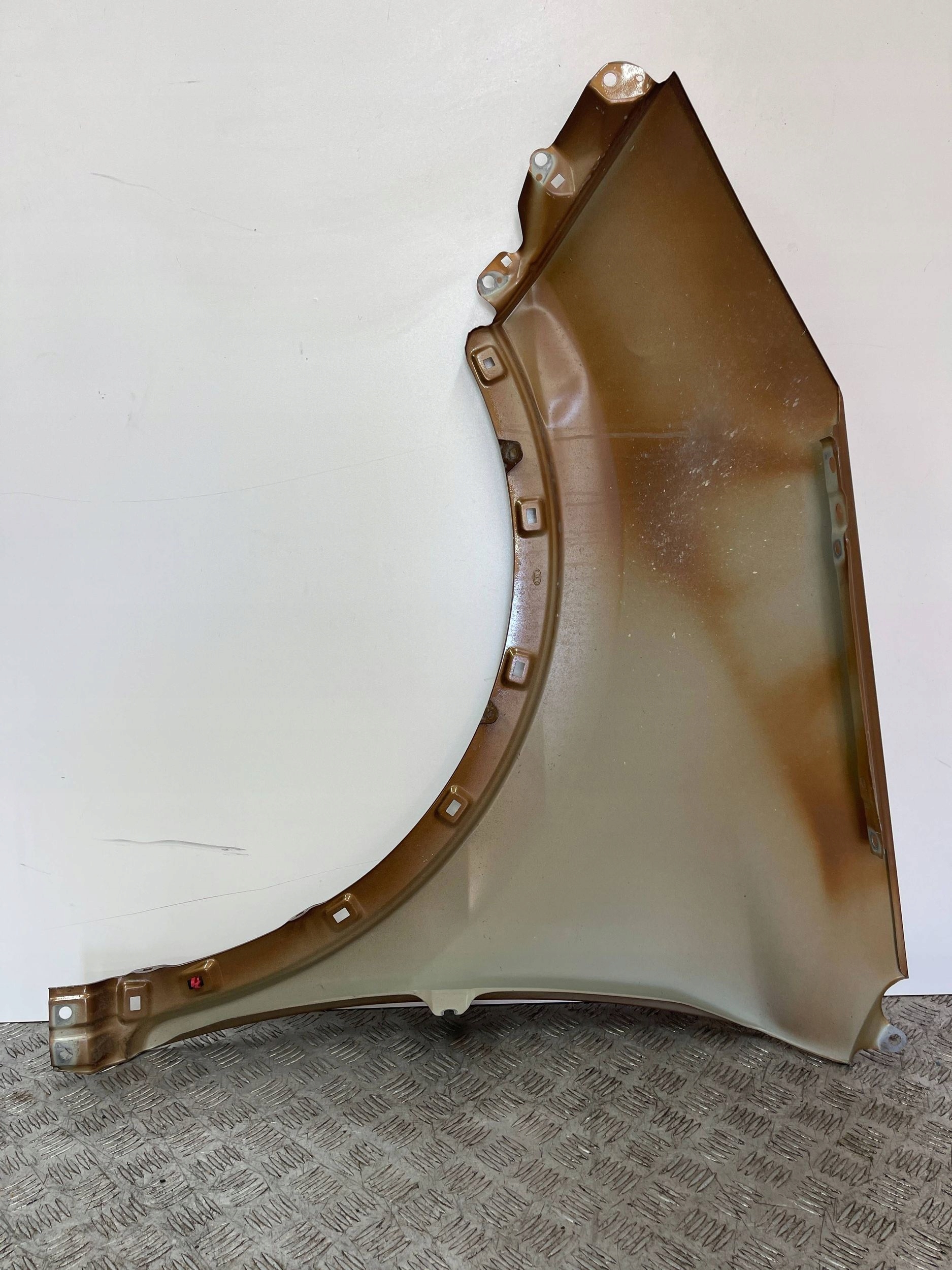 fender front front right KIA Sportage 4 IV 16- QL