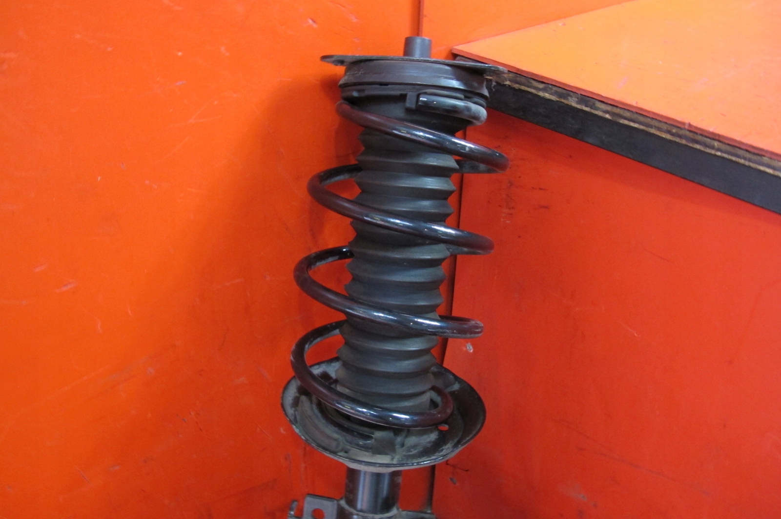RENAULT KADJAR LIFT 1.3 TCE H5HB470 swing right front shock absorber KPL