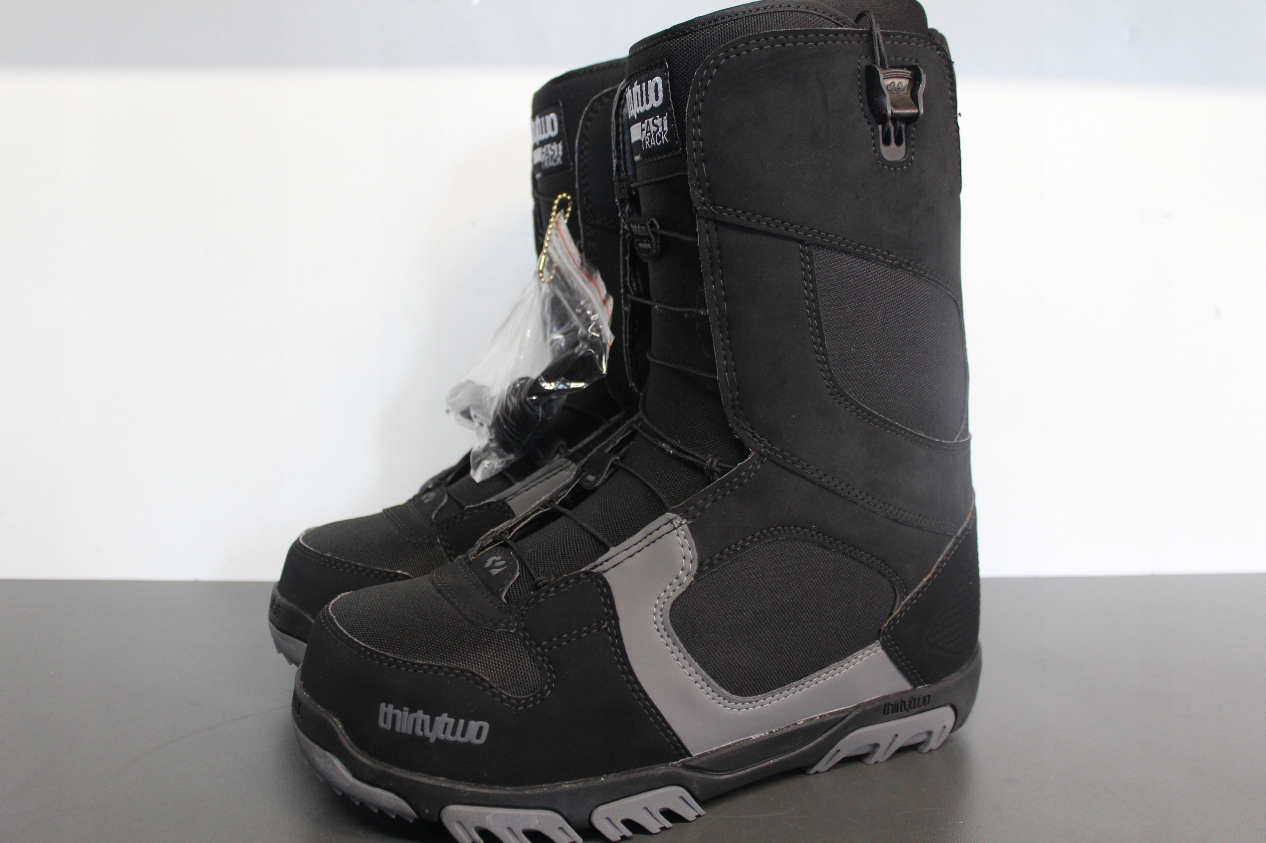 Buty THIRTYTWO PRION FASTTRACK roz.28.5/44 [f146]