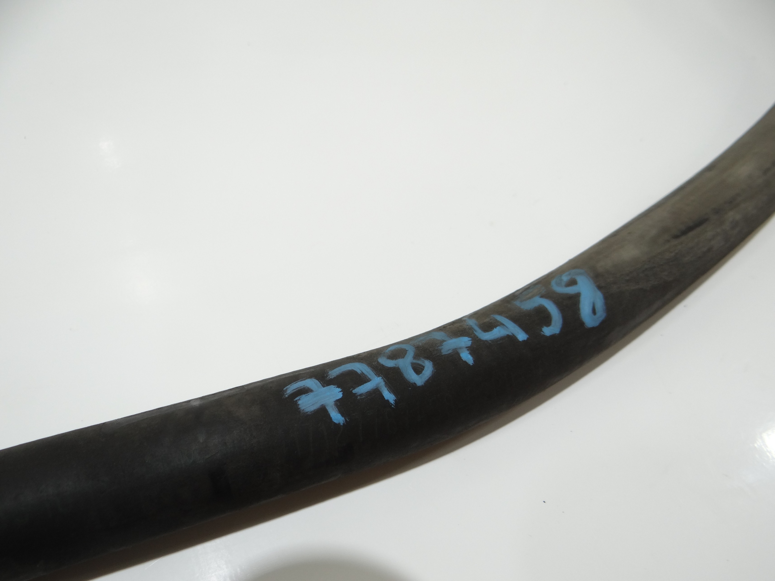 vedení hadice vody BMW E60 E61 256D2 7787458 (4647473)