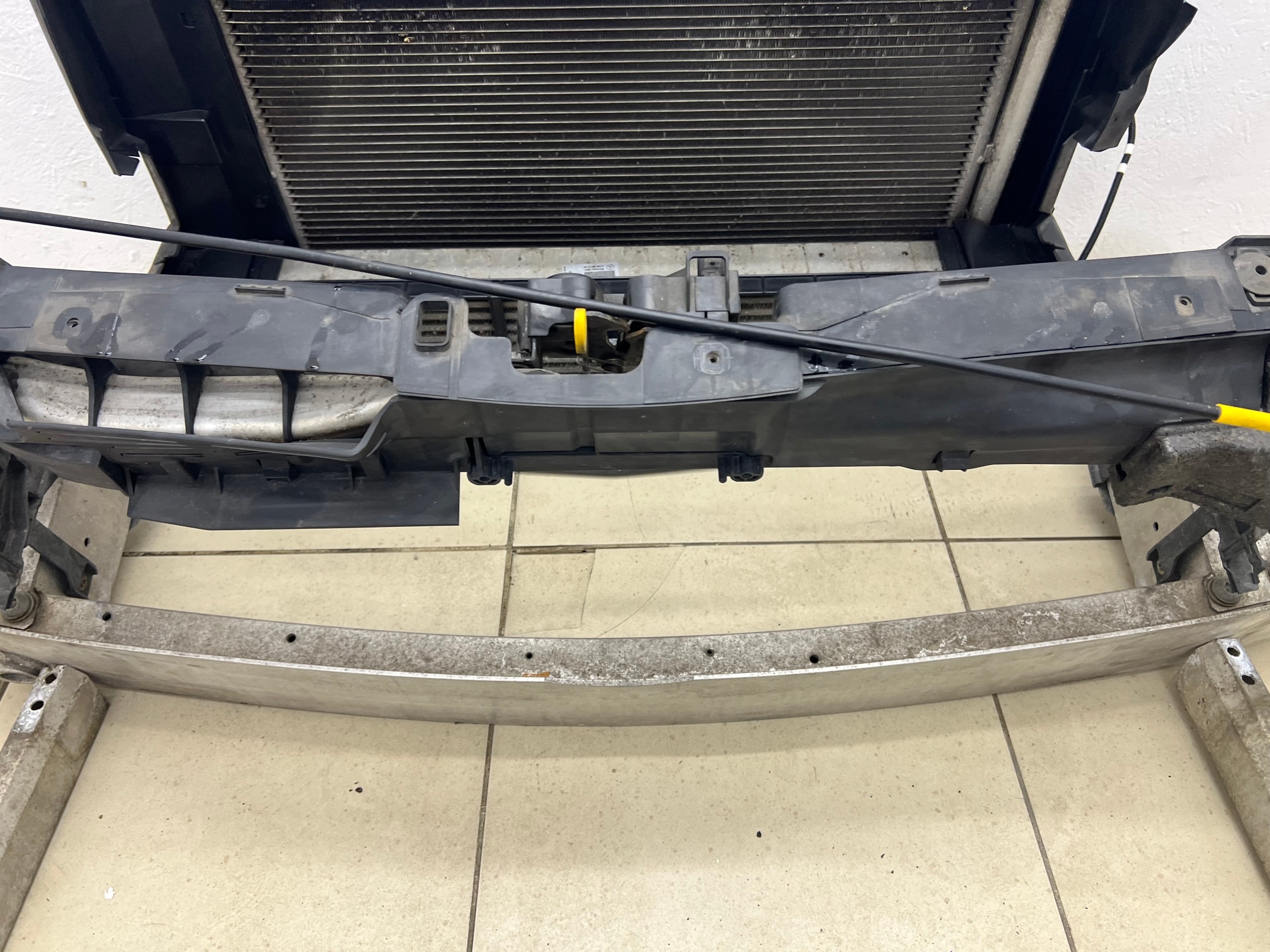 MERCEDES B class W246 1.6 CGI 90KW 122KM front body wall front radiator KOMPLE