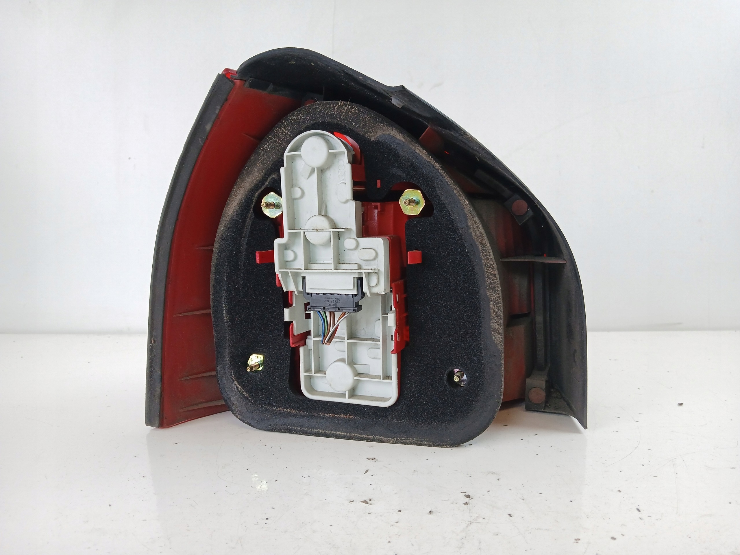 AUDI A3 8L LIFT light right rear part
